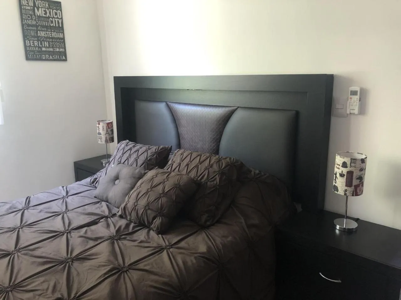 Bedroom, Bed in PLAYA SUITES apartment