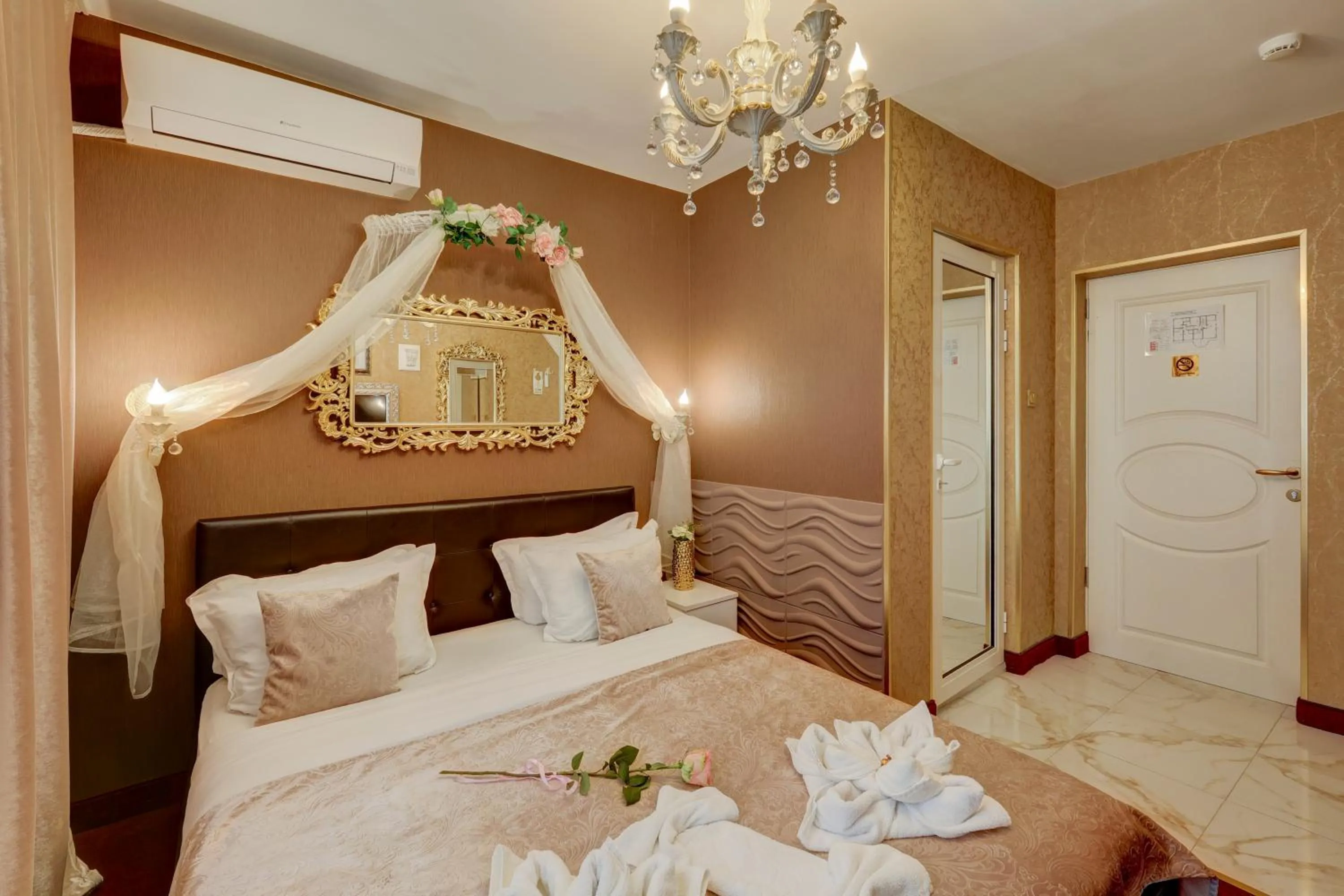 Bed in Hotel IMPERIA