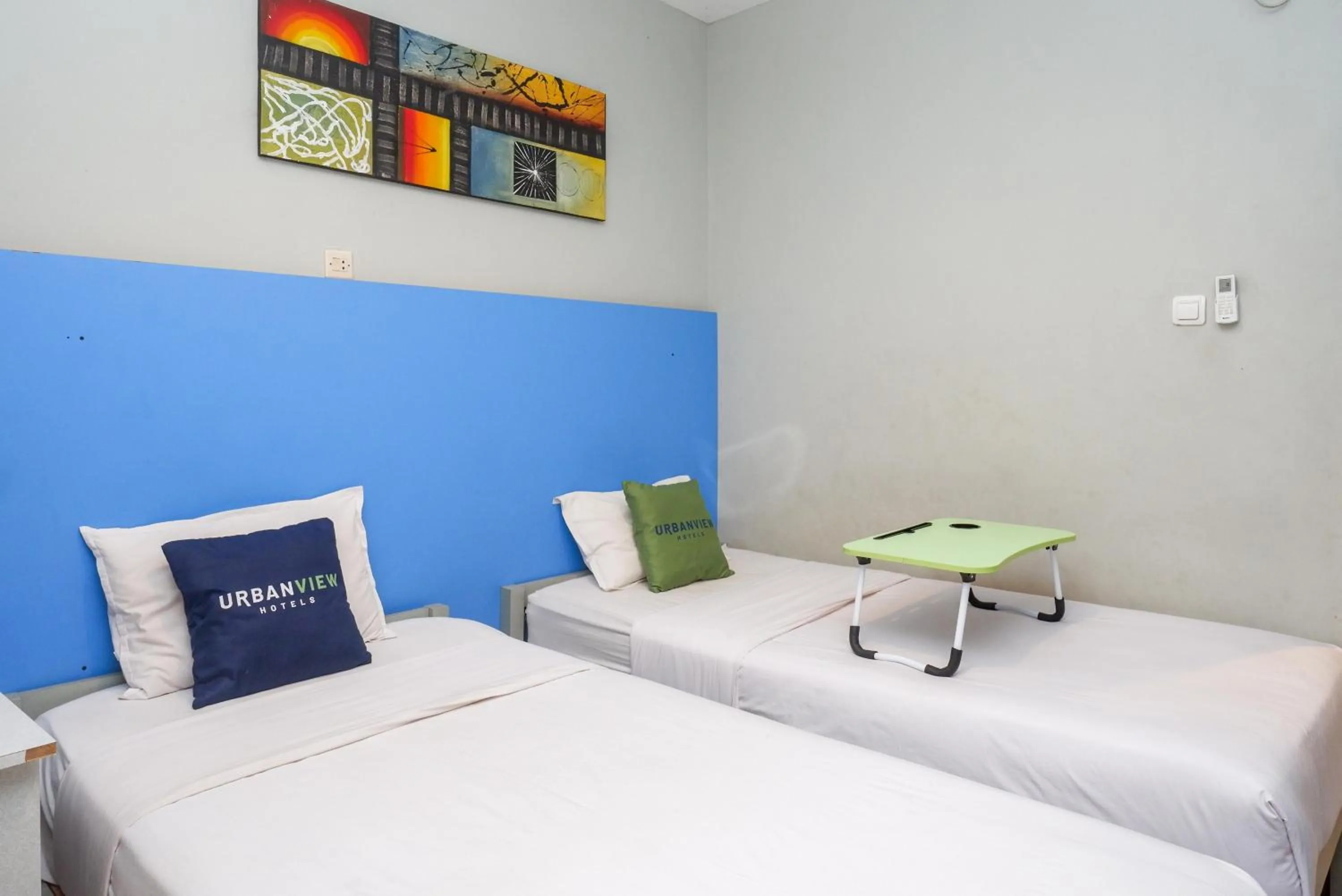 Bedroom, Bed in Urbanview Hotel Syariah Prambanan by RedDoorz
