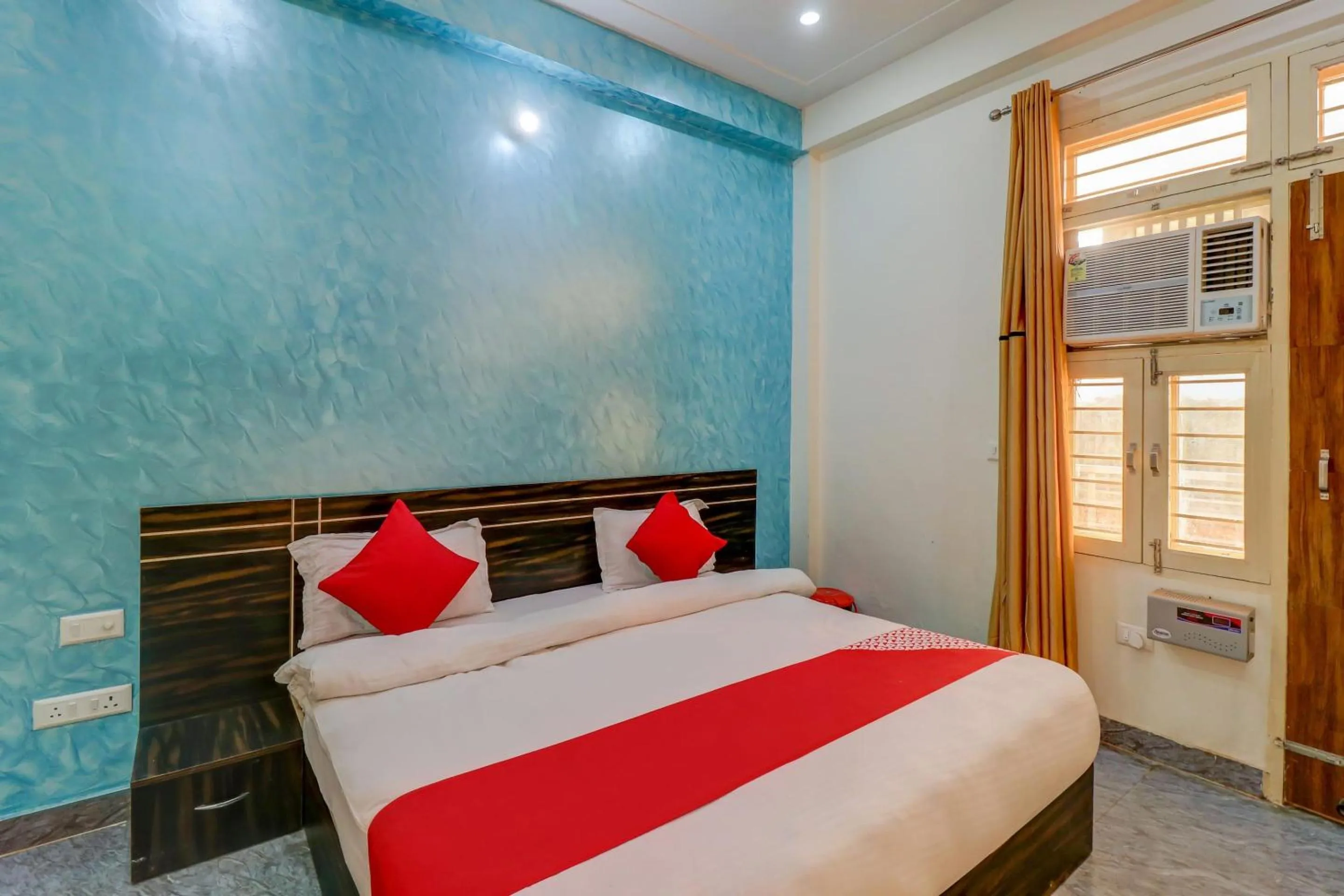 Bedroom in Hotel O Shivam