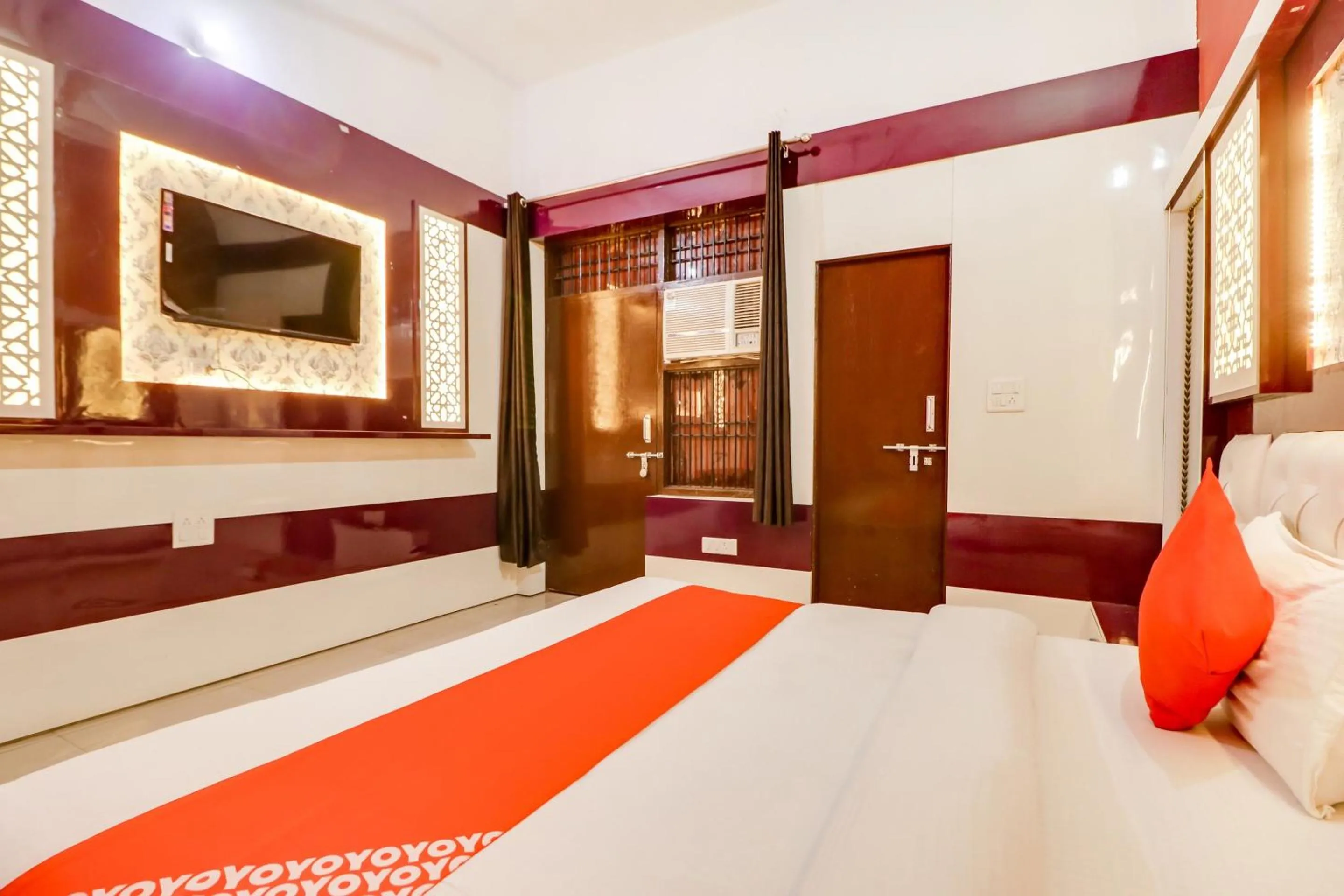 Bedroom, Bed in Hotel O by OYO Olive