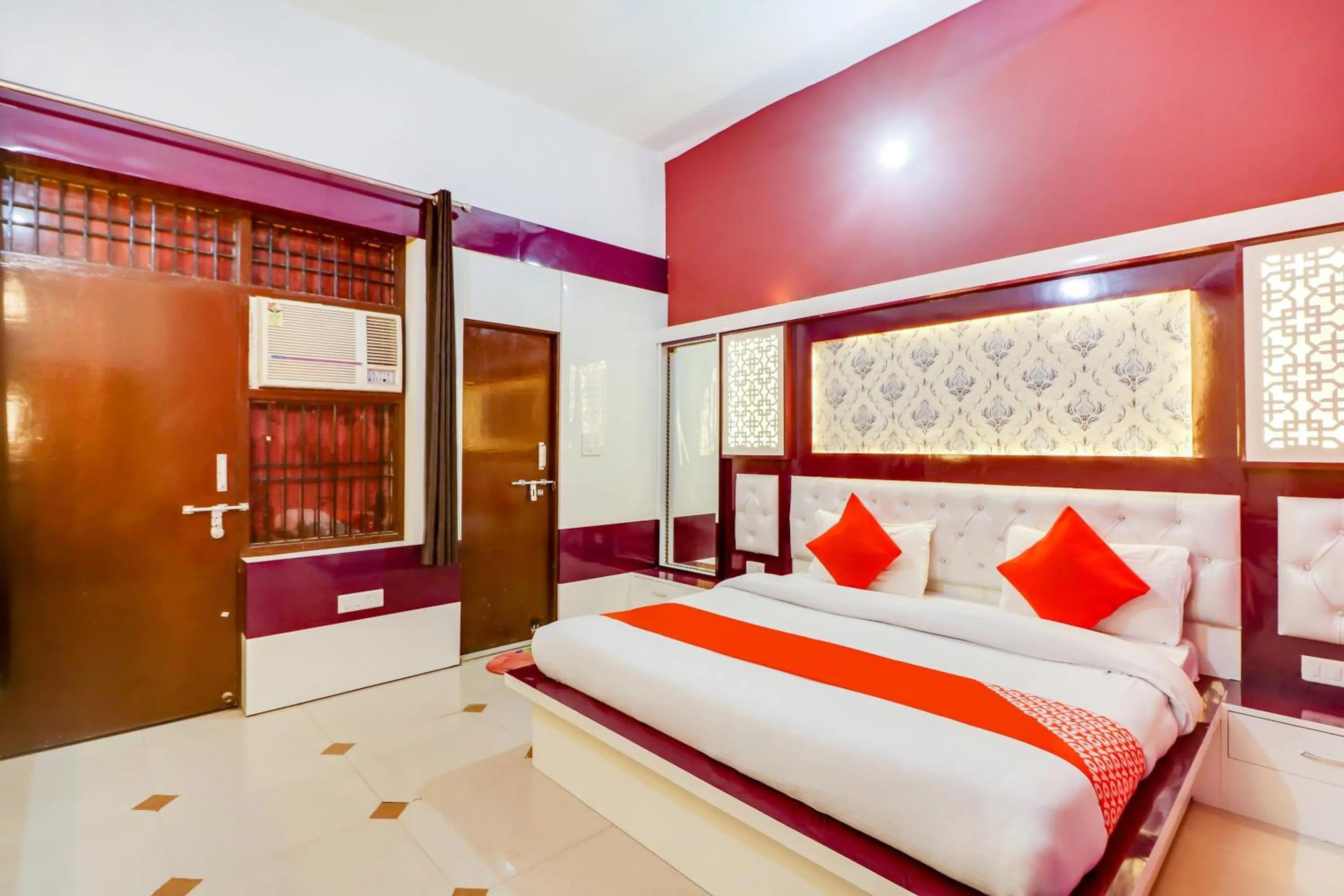 Bedroom, Bed in Hotel O by OYO Olive