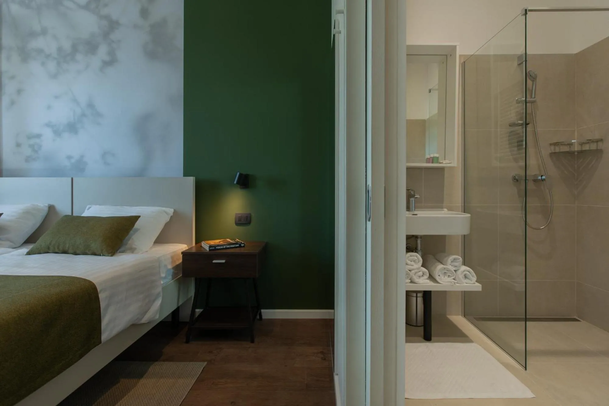 Shower in Villa Aurum Health & Climatotherapy Center