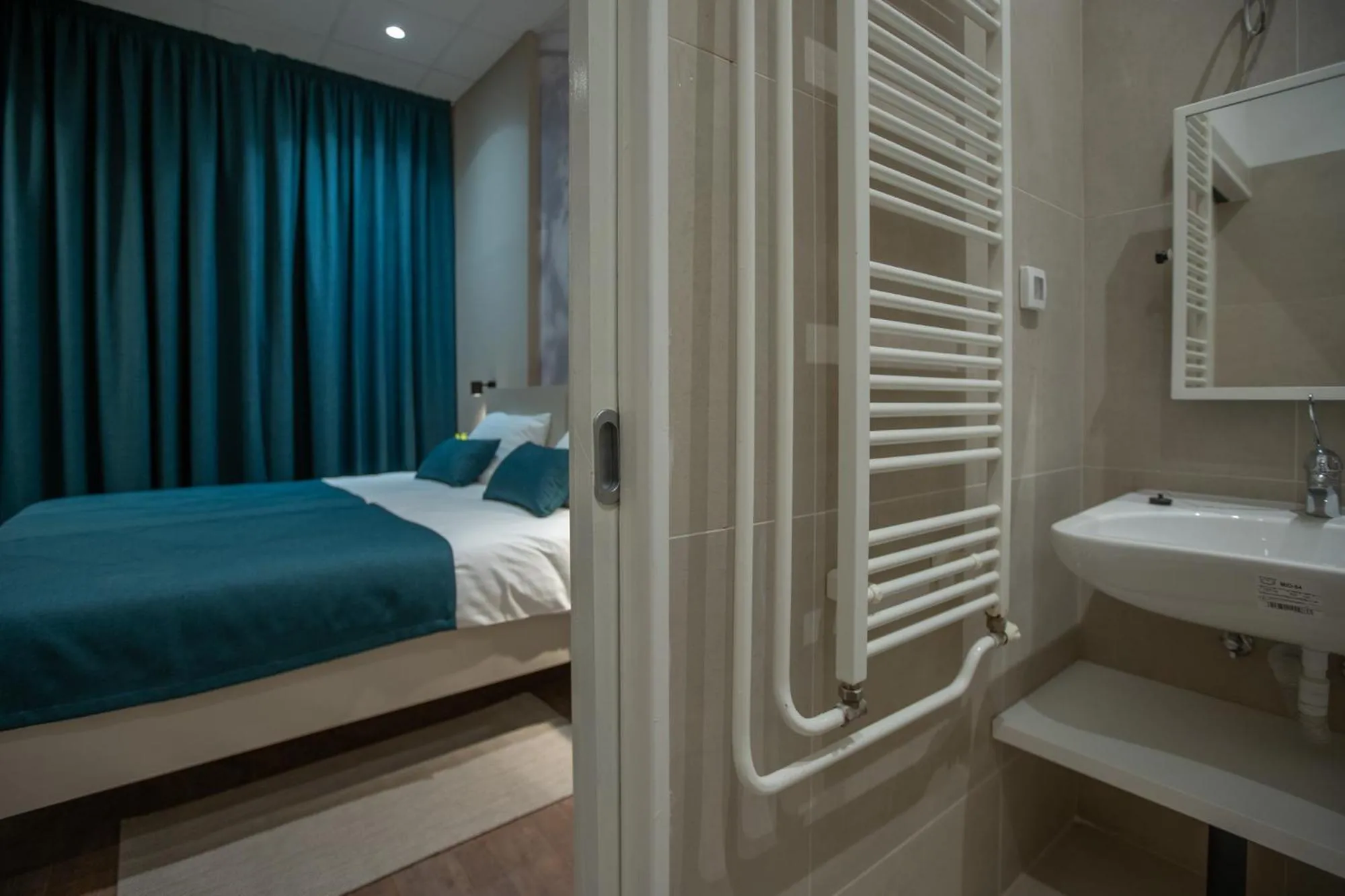 Bathroom in Villa Aurum Health & Climatotherapy Center