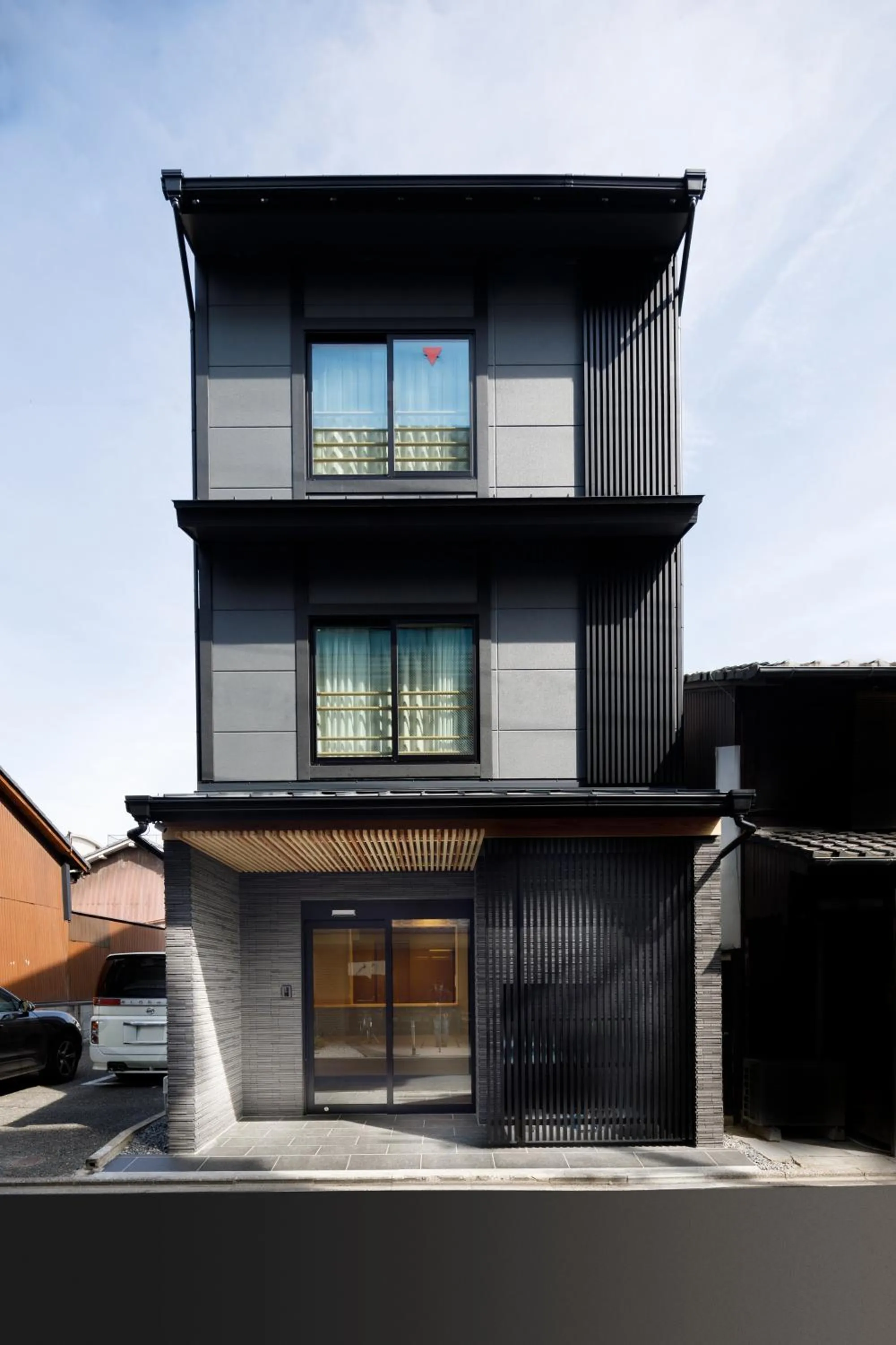 Facade/entrance in Connect inn Gion-Shijo