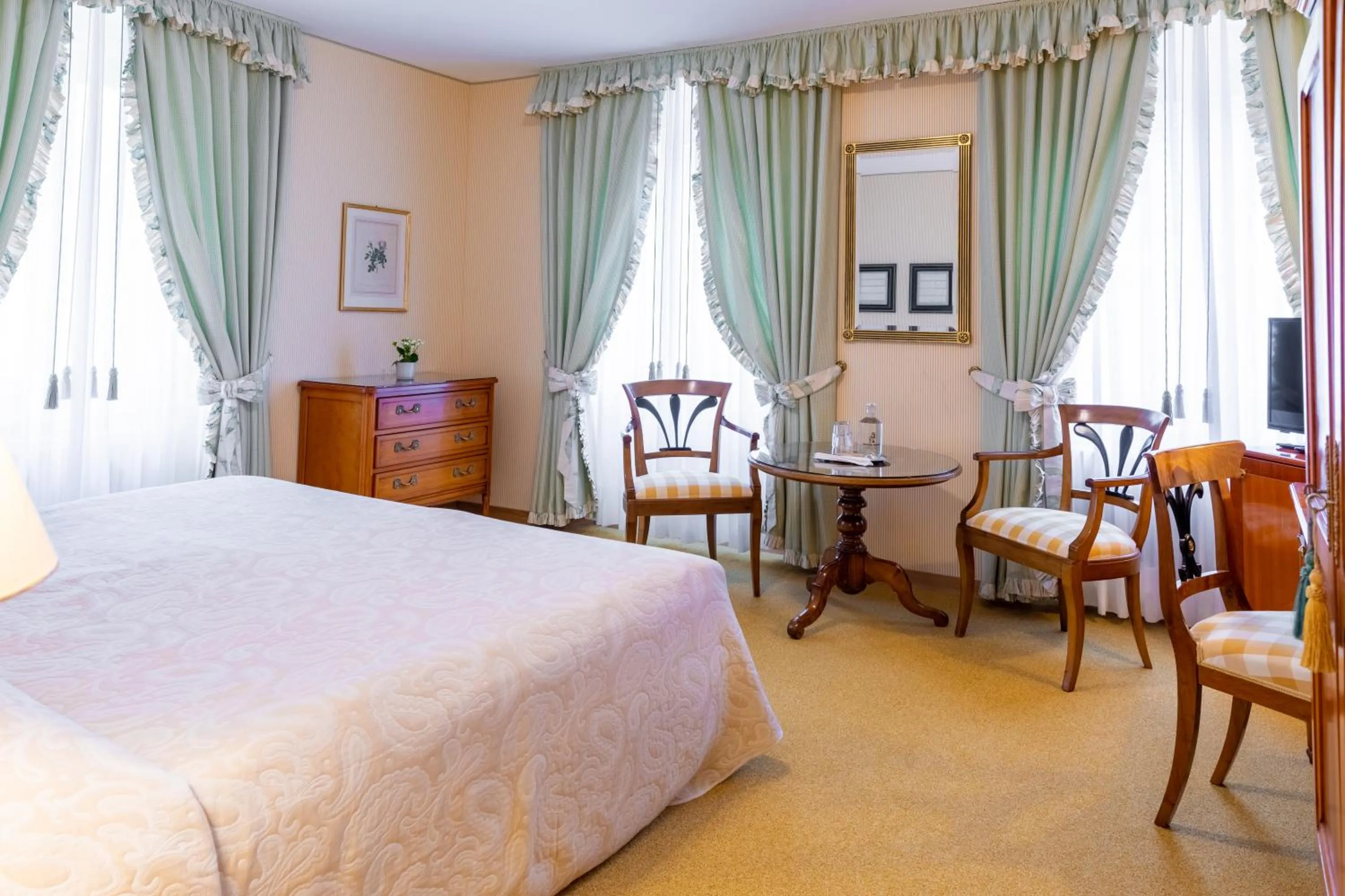 Bed in Romantik Hotel Wilden Mann Luzern