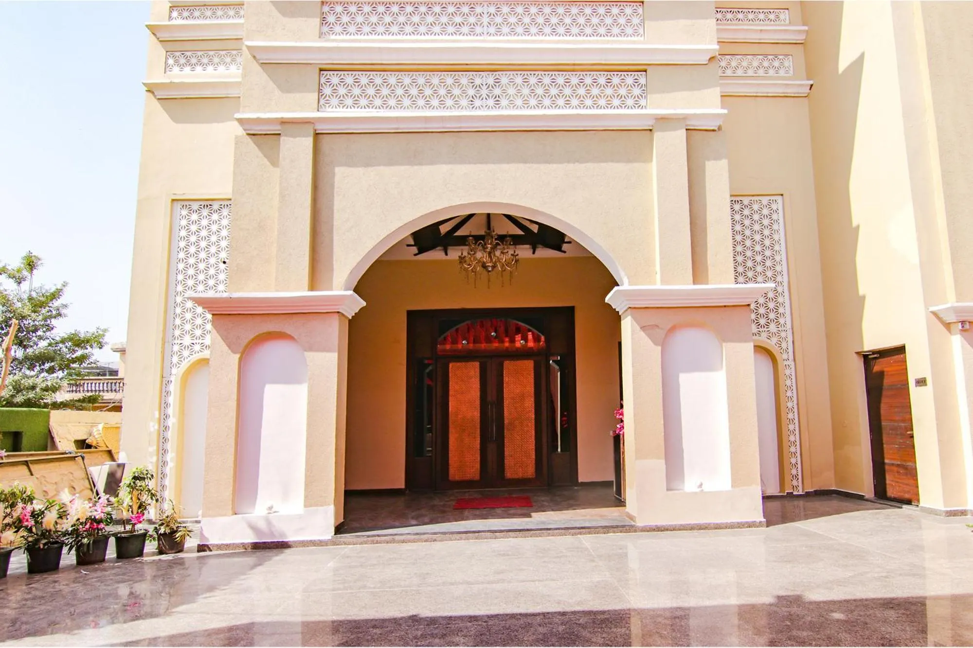 Property building in FabHotel Royal Mapple