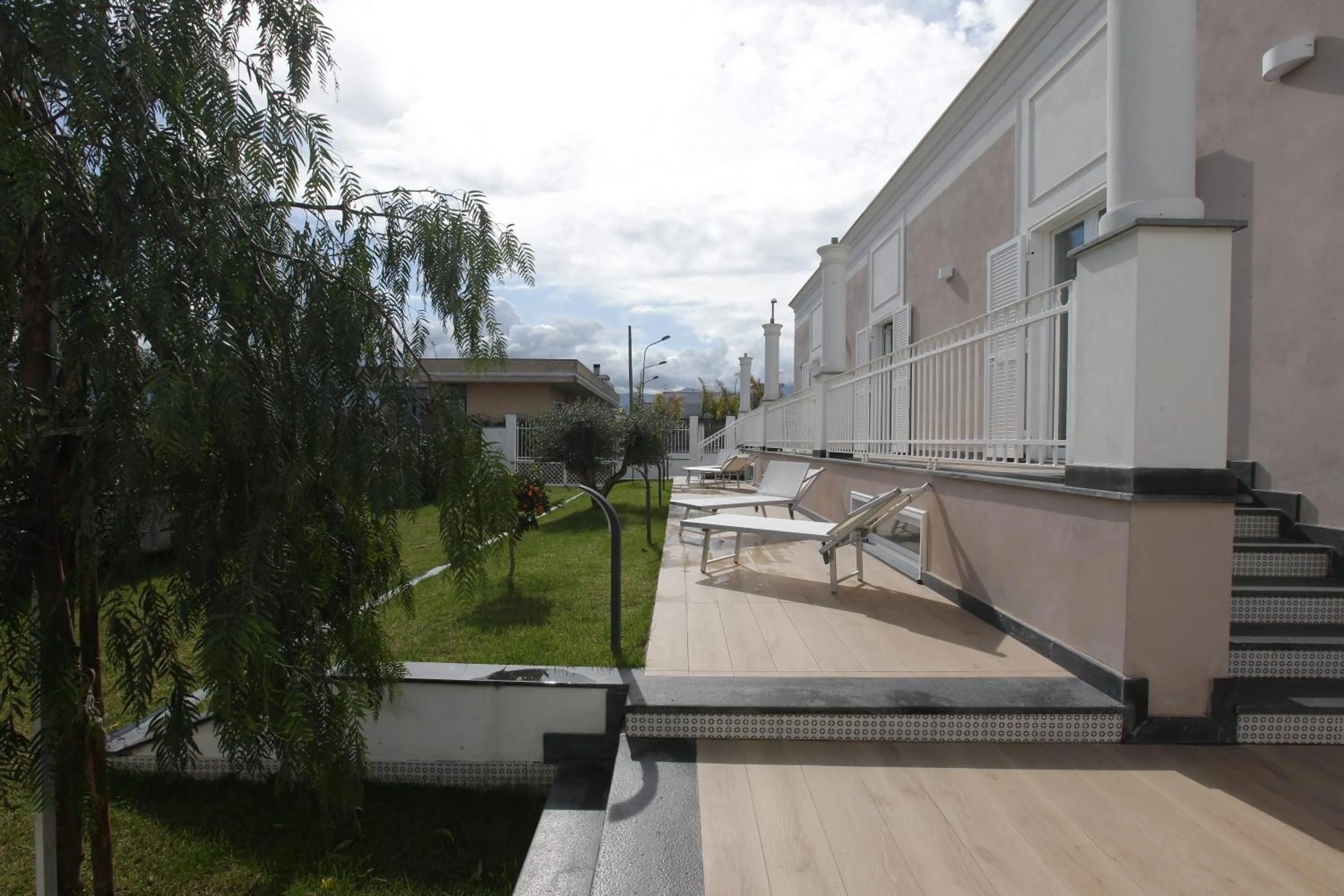 Garden view in Pompei BnB Maison de Charme