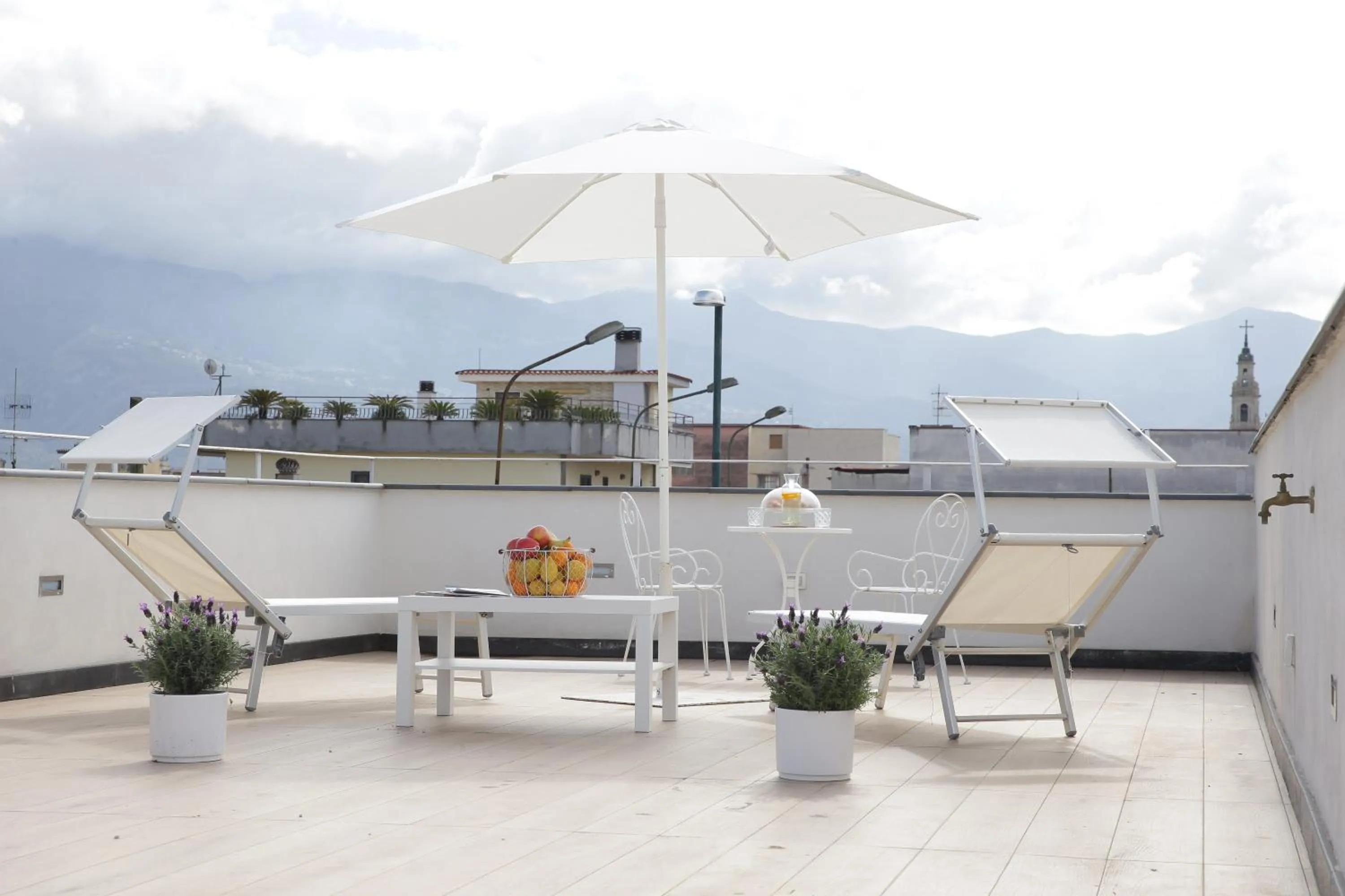 Patio in Pompei BnB Maison de Charme