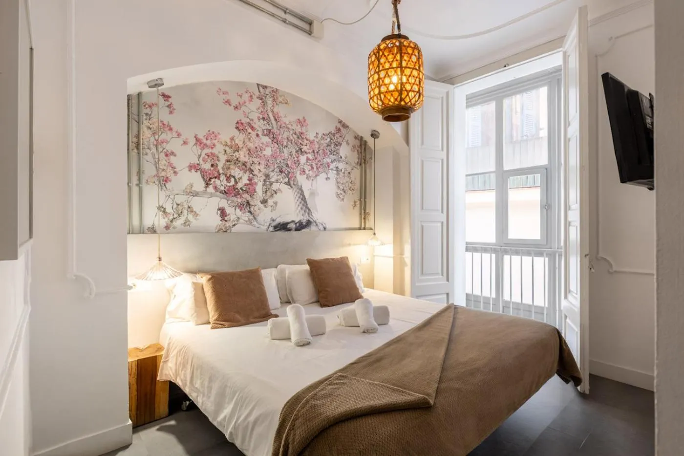 Photo of the whole room, Bed in Antiguo Brondo Selfcheck-in Smart Rooms