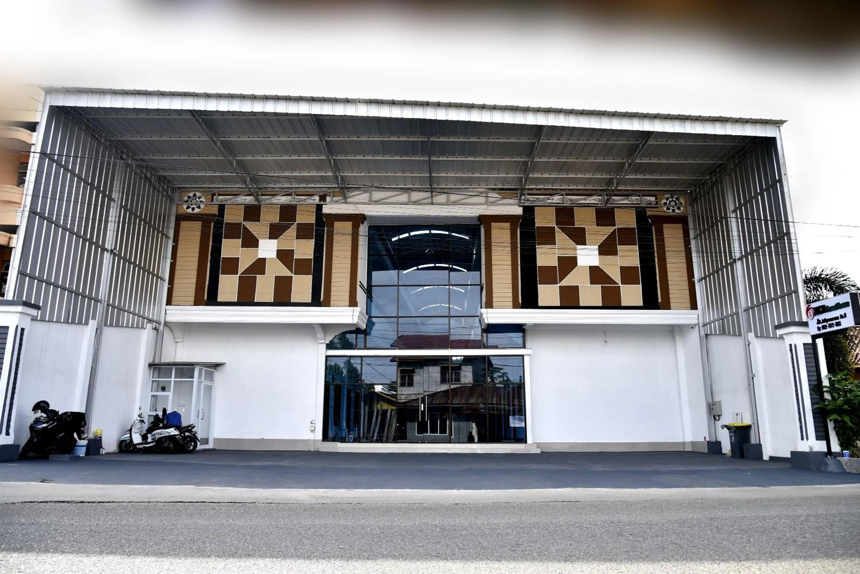 Property building in Rich Guesthouse