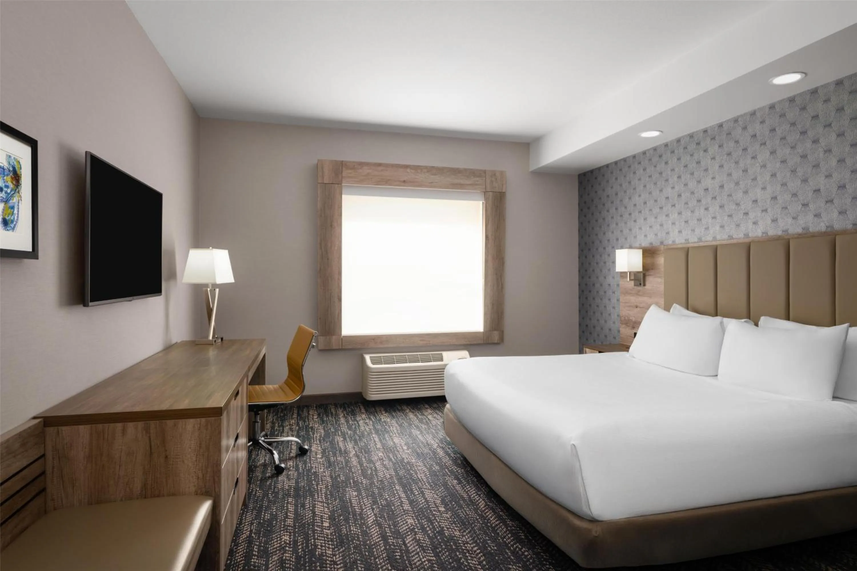 Bedroom, Bed in Best Western Premier Executive Residency Medicine Hat