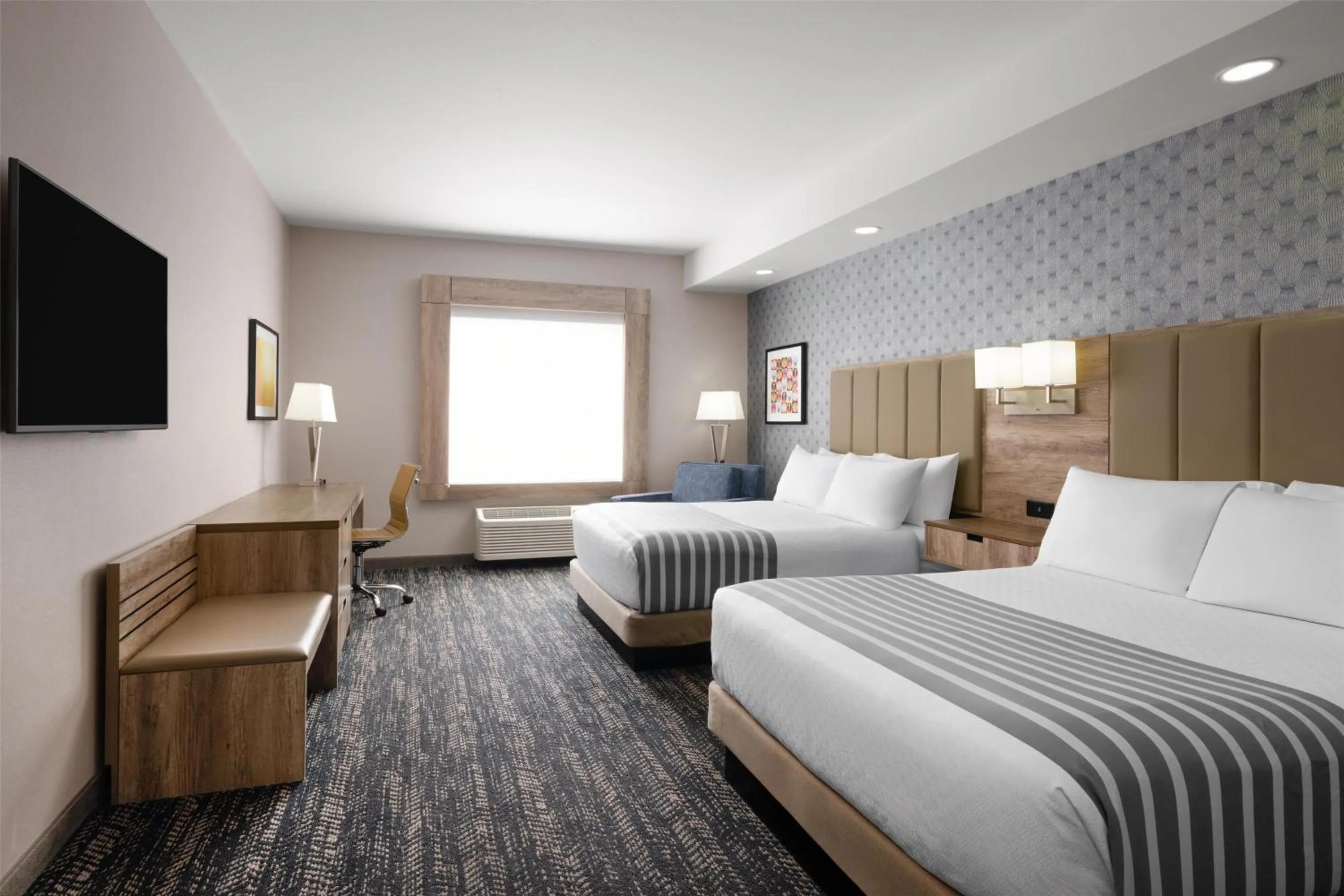 Bedroom, Bed in Best Western Premier Executive Residency Medicine Hat