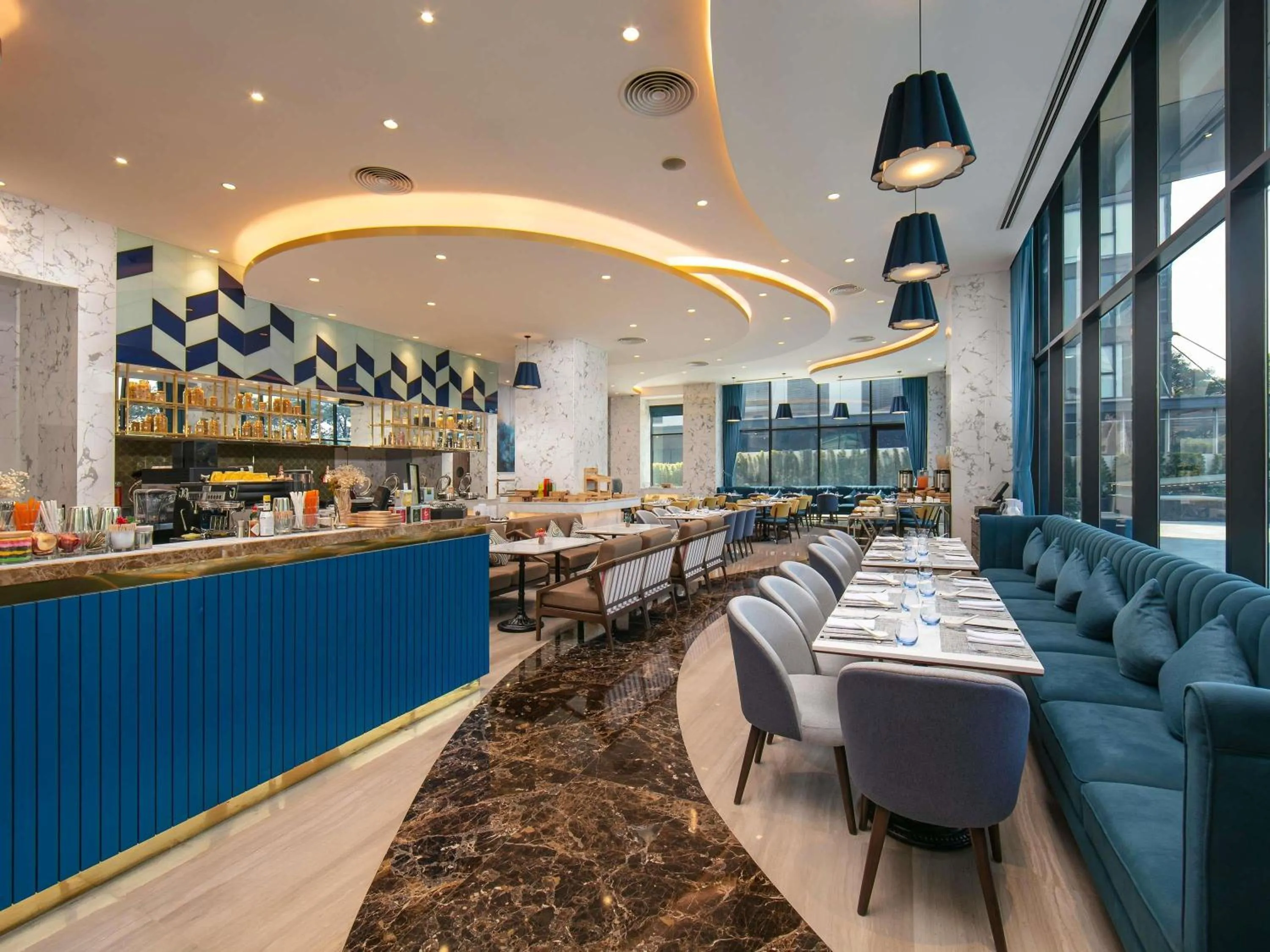 Restaurant/places to eat in Mövenpick Living West Hanoi