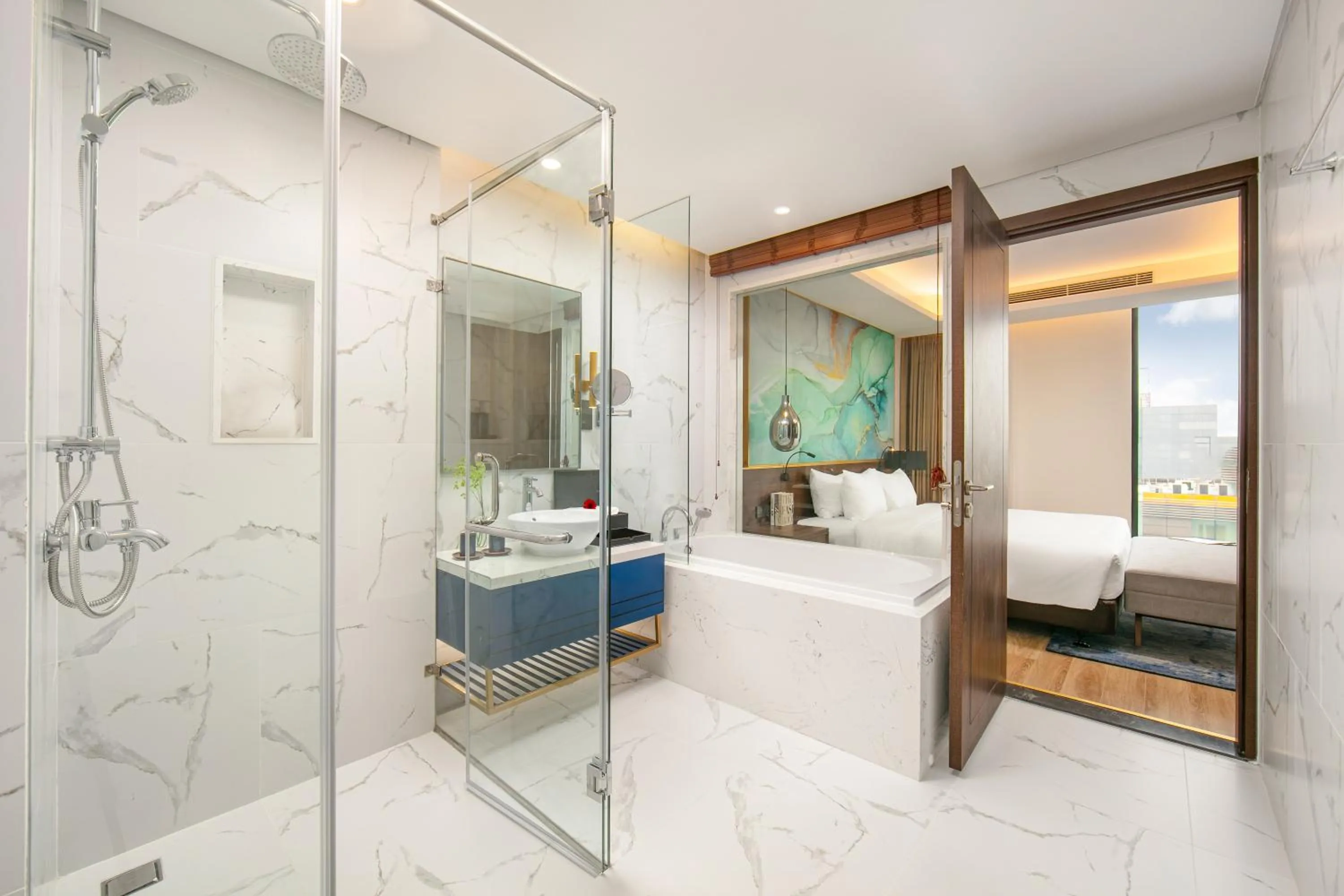 Bathroom, Bed in Eastin Hotel & Residences Hanoi
