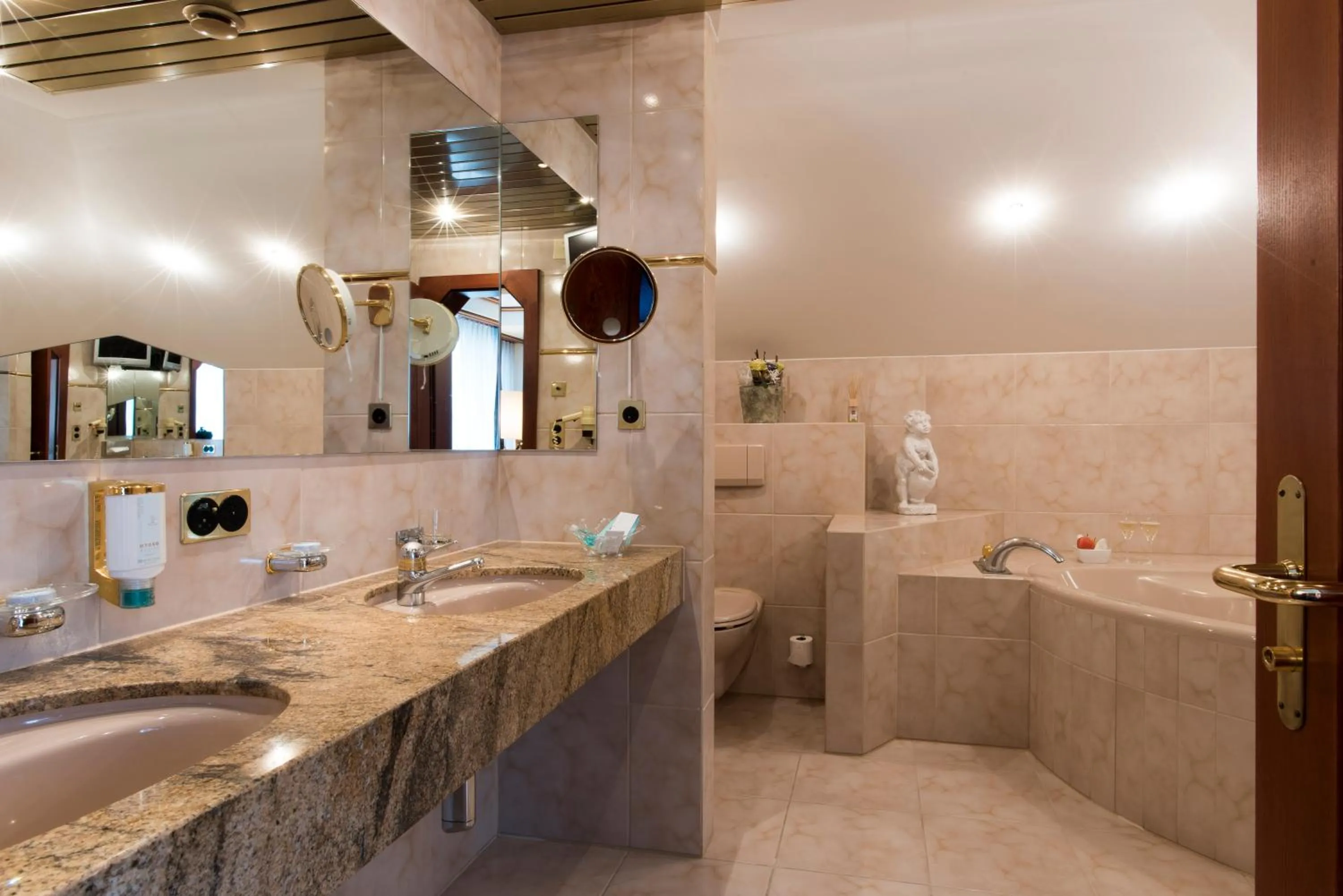 Bathroom in Bad Horn - Hotel & Spa