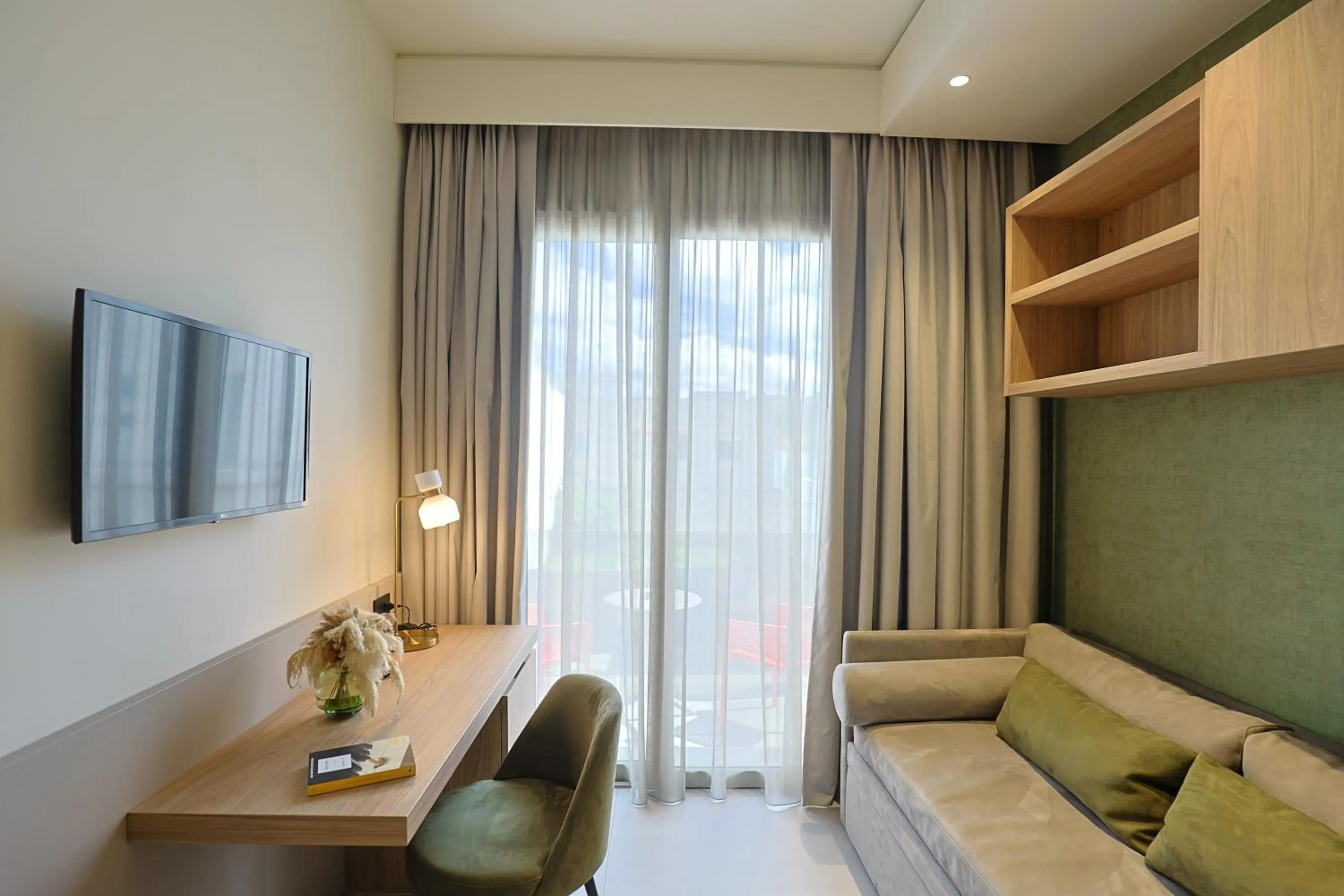 TV and multimedia in 11 Catalani Rooms