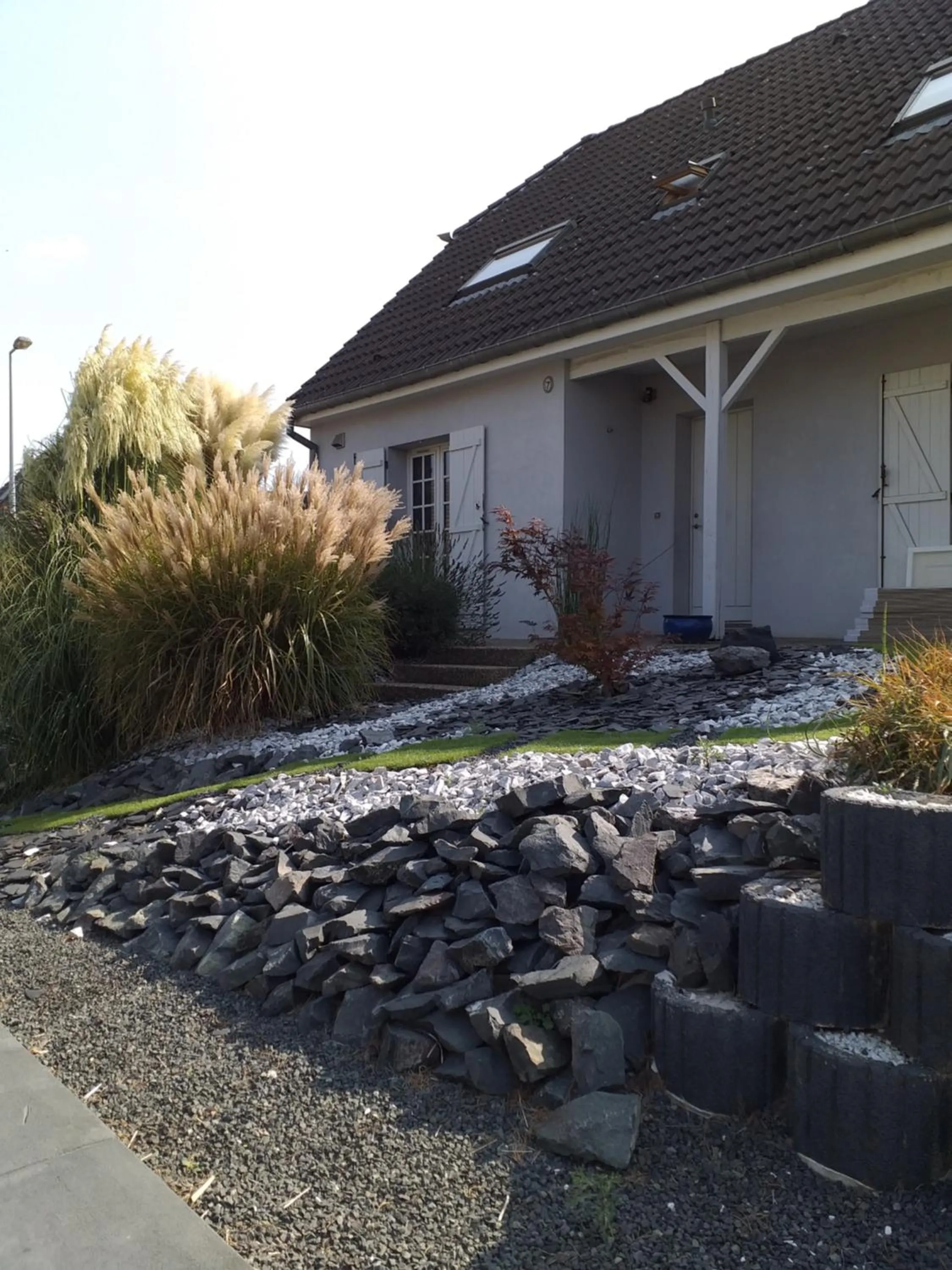 Property building in Moderne Home original design