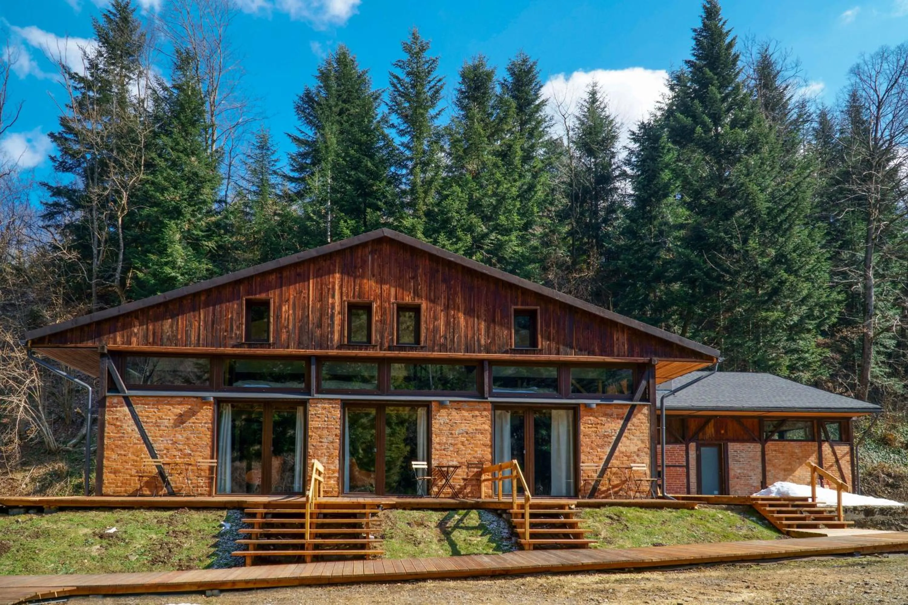 Novosiele Lifestyle Apartments - nad górską rzeką - Strefa relaksu sauna jacuzzi - Bieszczady