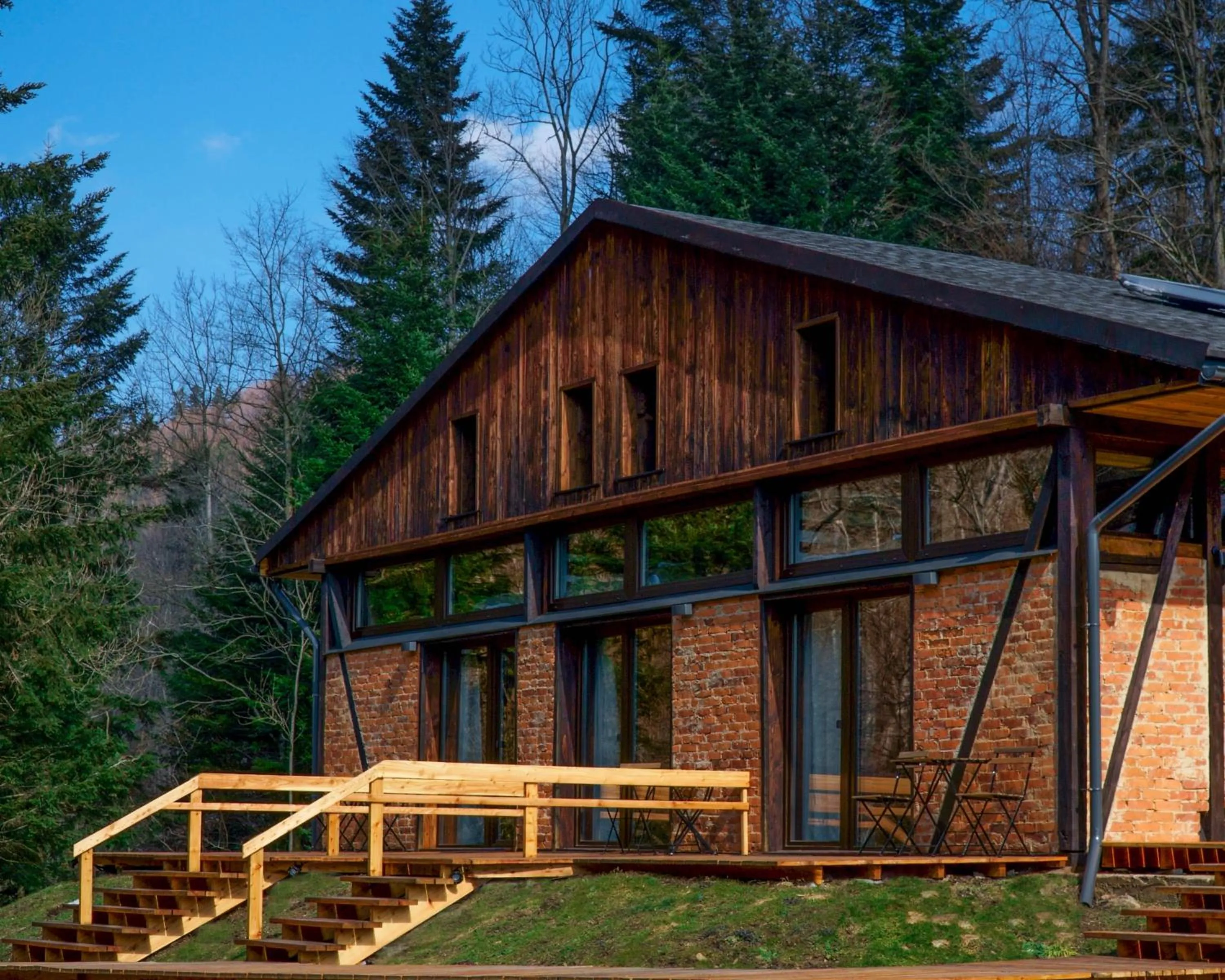 Novosiele Lifestyle Apartments - nad górską rzeką - Strefa relaksu sauna jacuzzi - Bieszczady