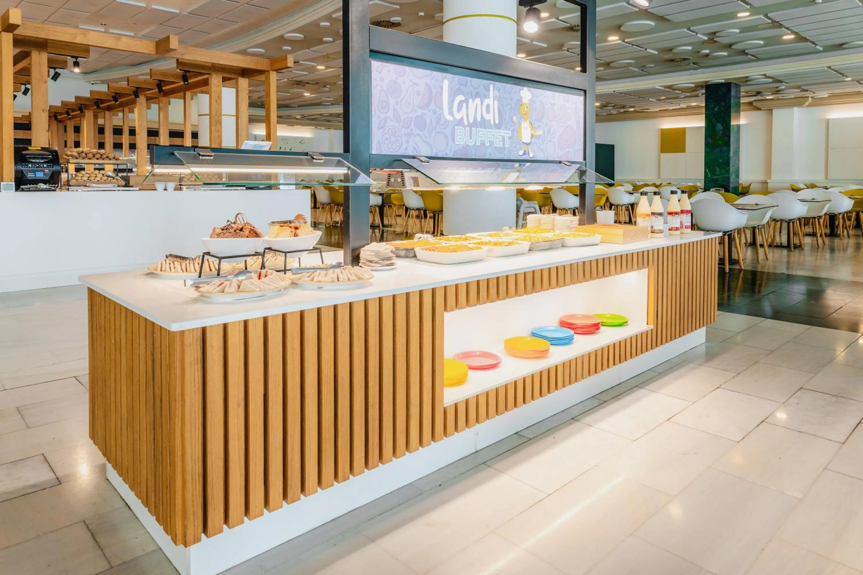 Restaurant/places to eat in Landmar Costa los Gigantes Family Resort