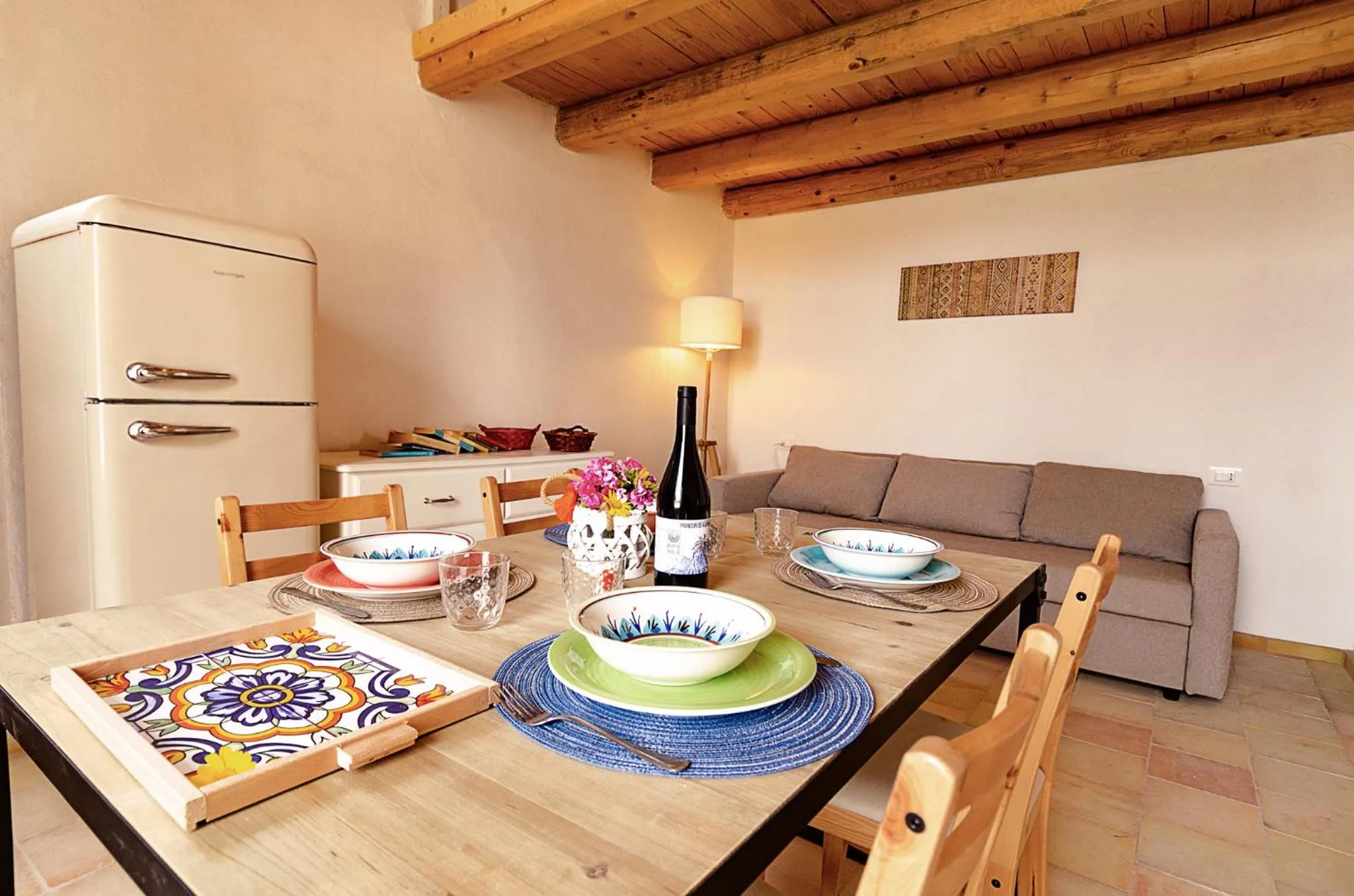 Dining area in Kapuhala Sicily