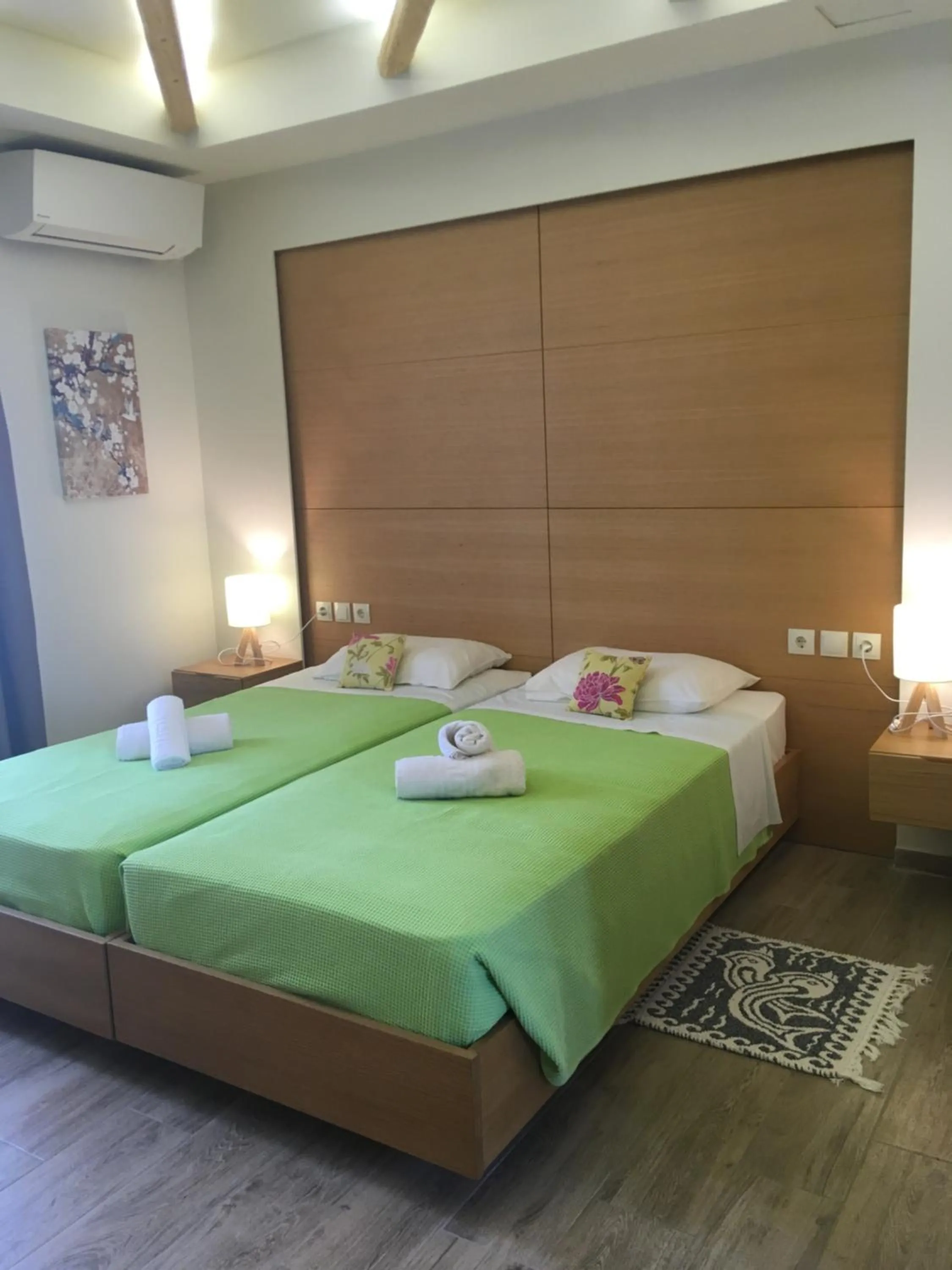 Bed in Georges Estates Hotel