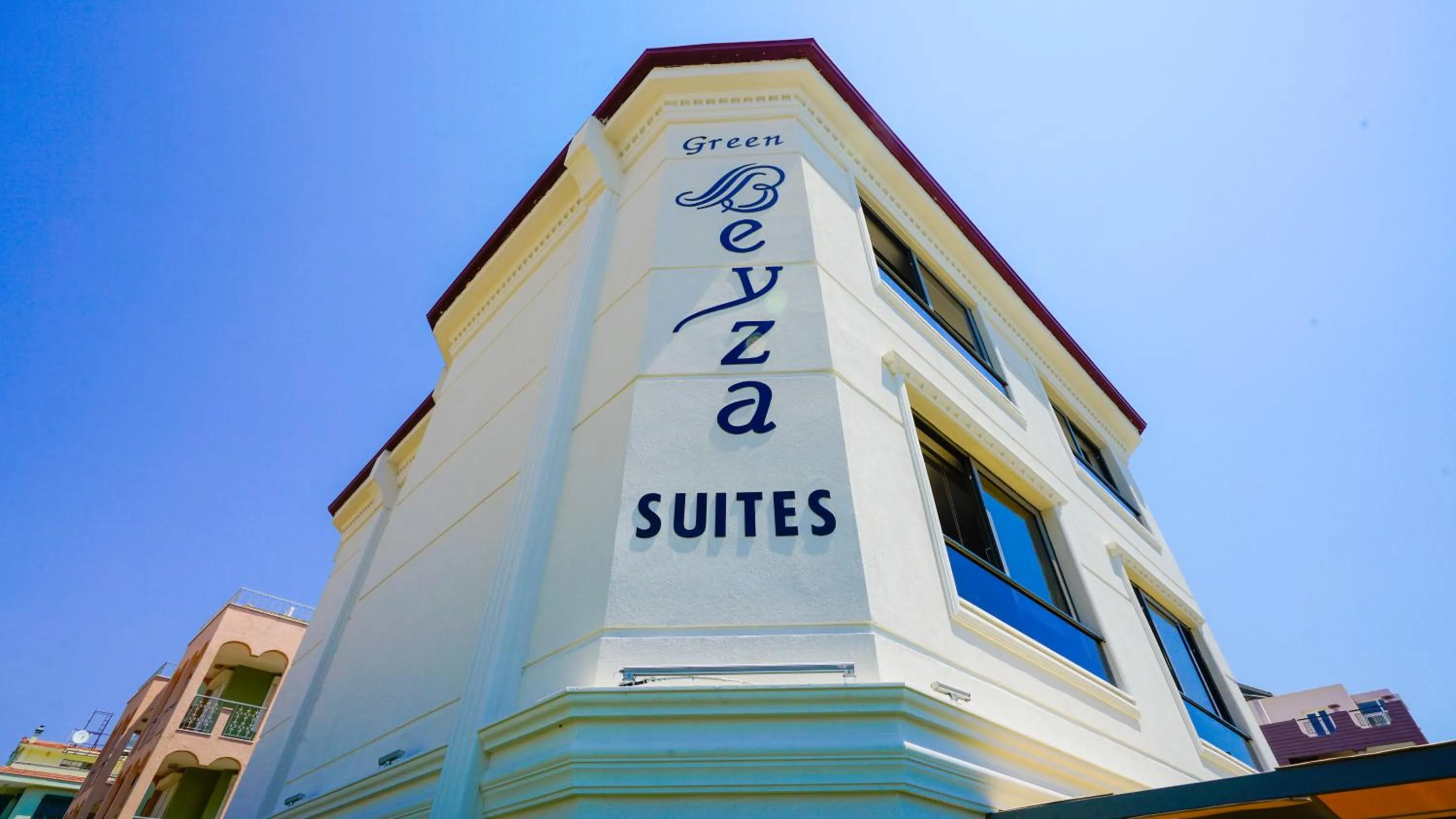 Facade/entrance in Green Beyza Suites