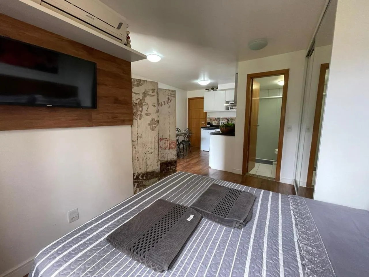 Bed in FLAT LIFE RESORT