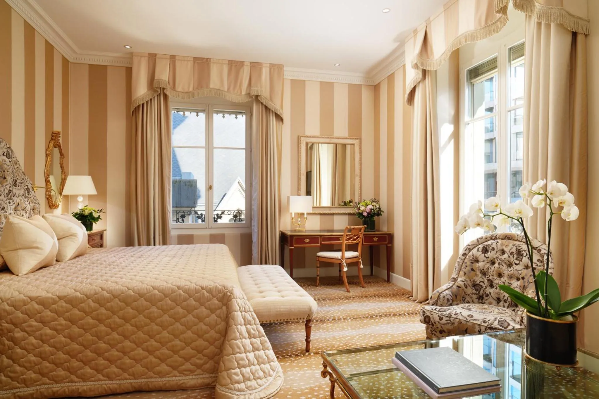 Photo of the whole room in Hotel d'Angleterre