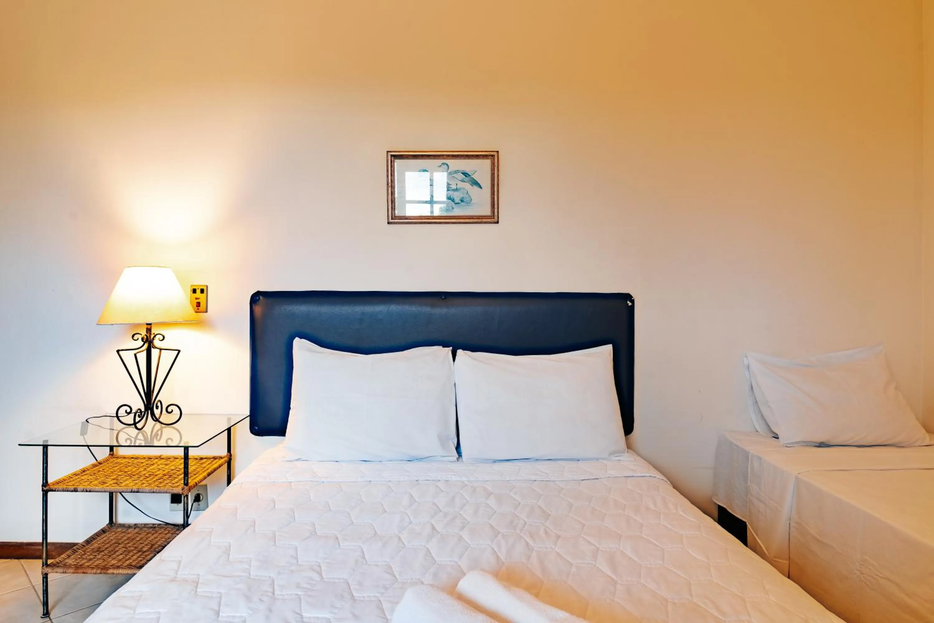 Bedroom, Bed in Hotel Cave do Sol