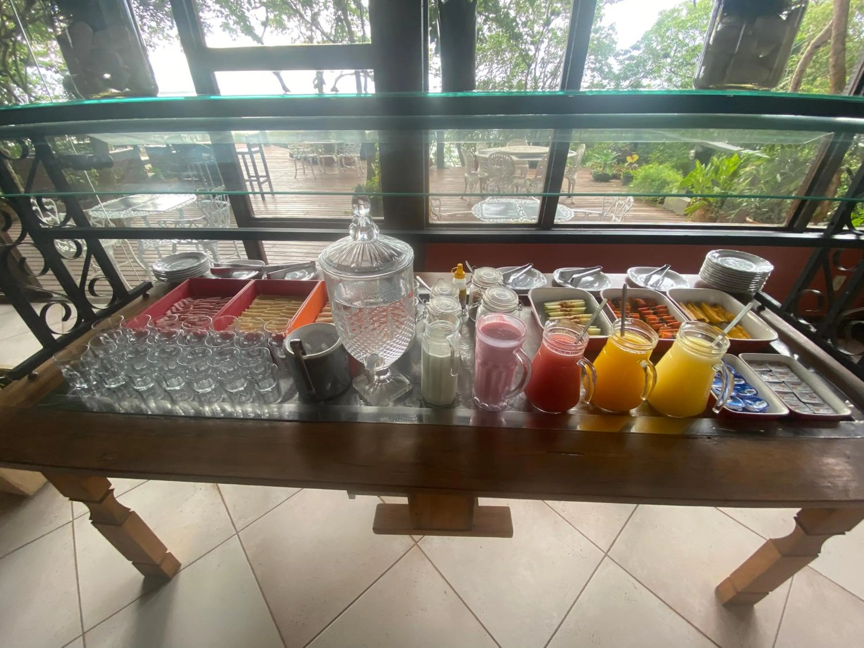 Breakfast in Hotel Cave do Sol