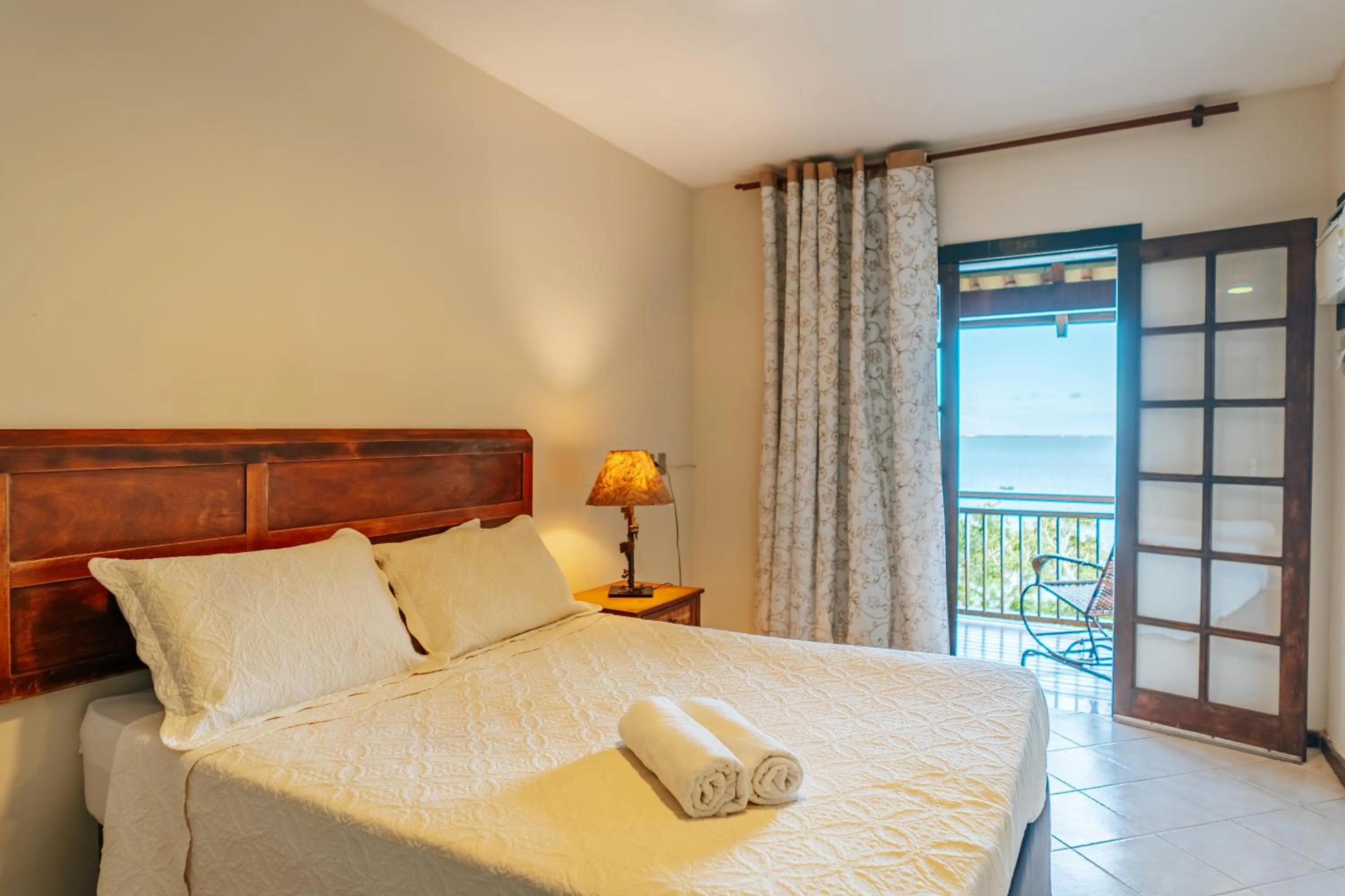 Bedroom, Bed in Hotel Cave do Sol