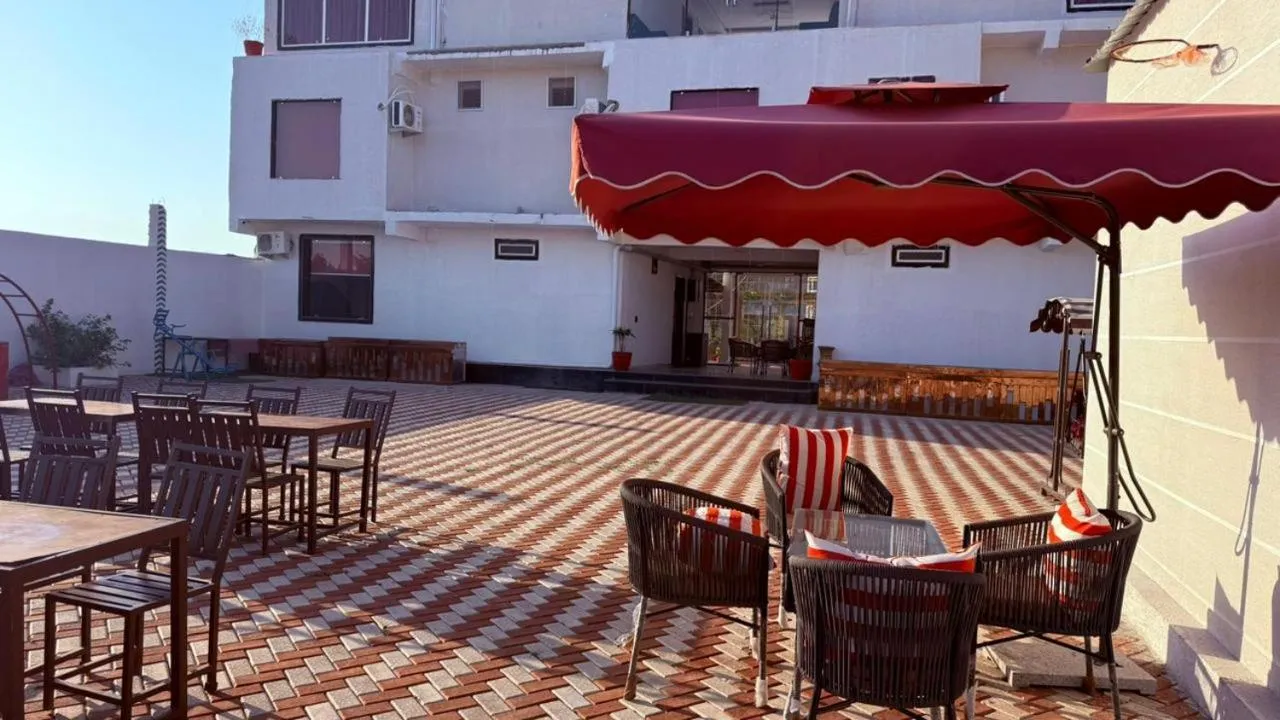 Bundeli Farm Resort & Banquet Orchha