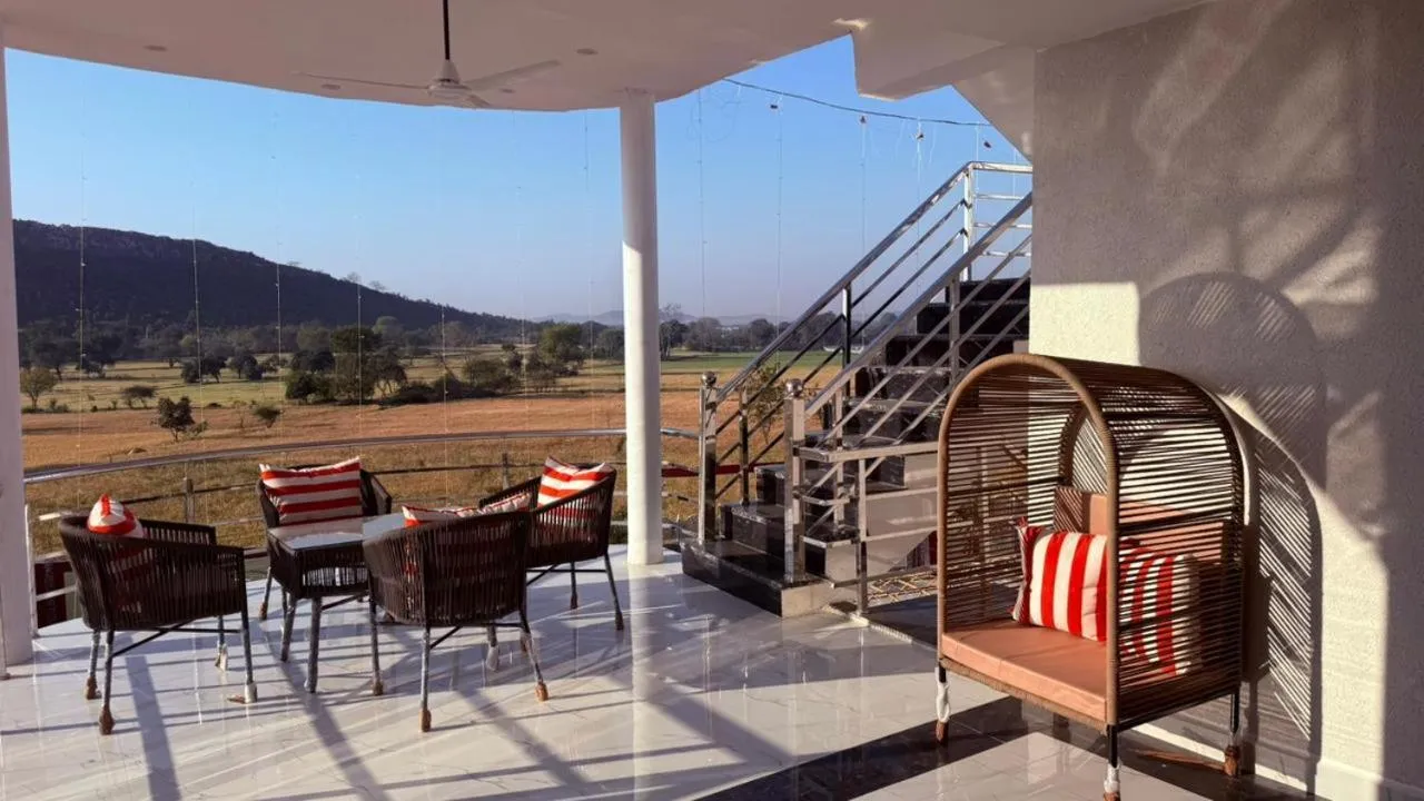 Bundeli Farm Resort & Banquet Orchha