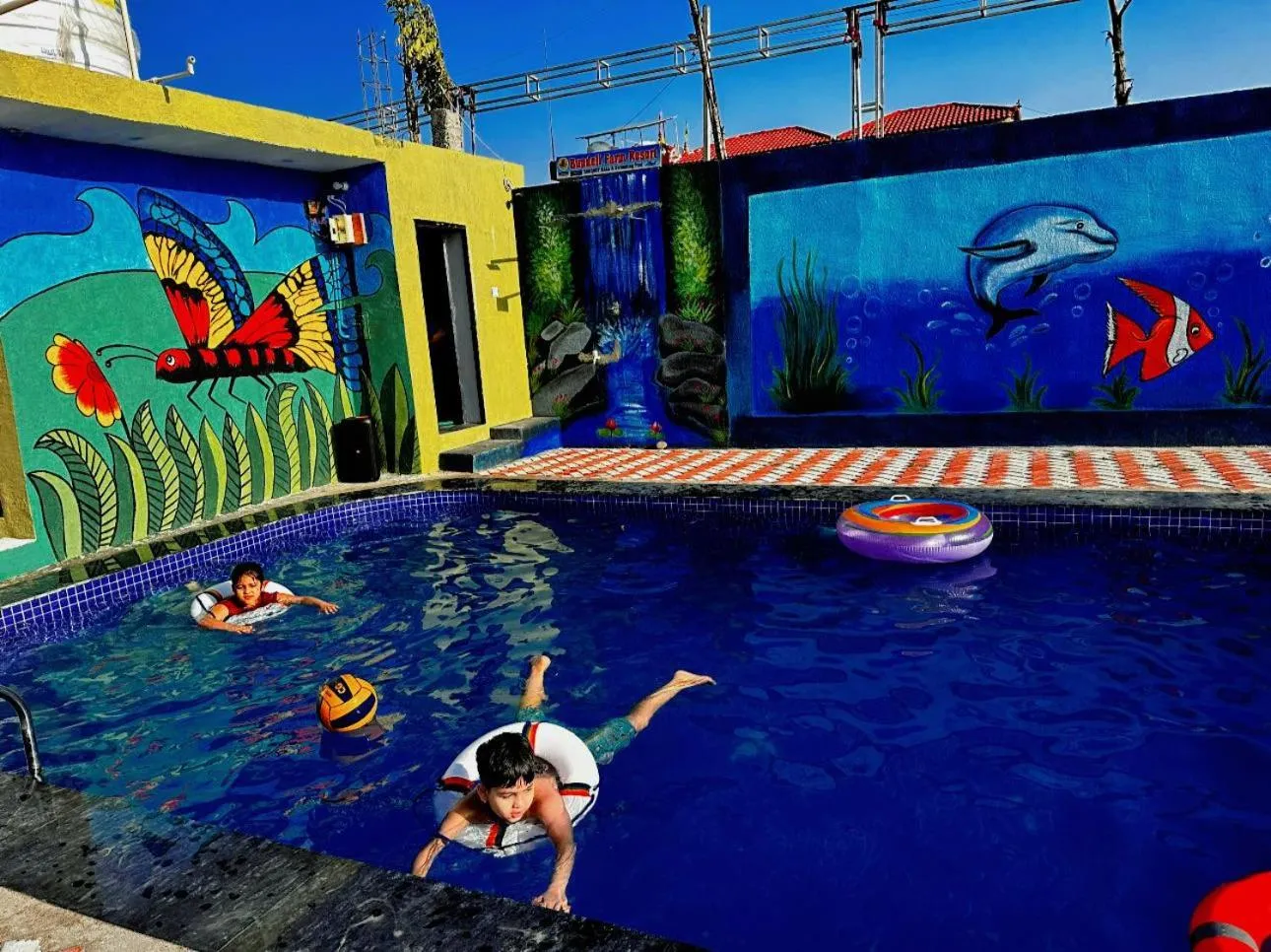 People in Bundeli Farm Resort & Banquet Orchha