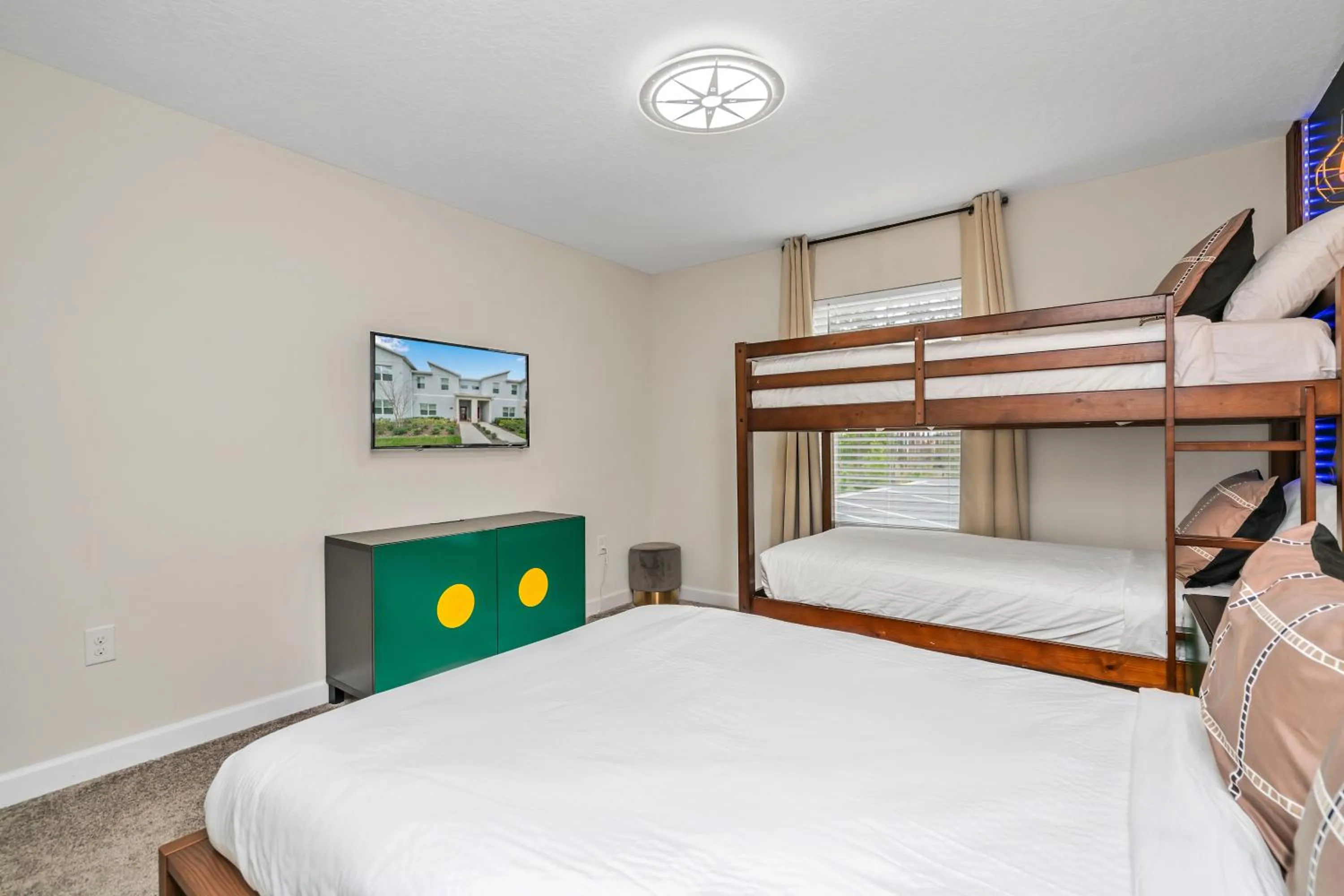 Other, Bed in Private Pool Themed Bedrooms FREE Waterpark