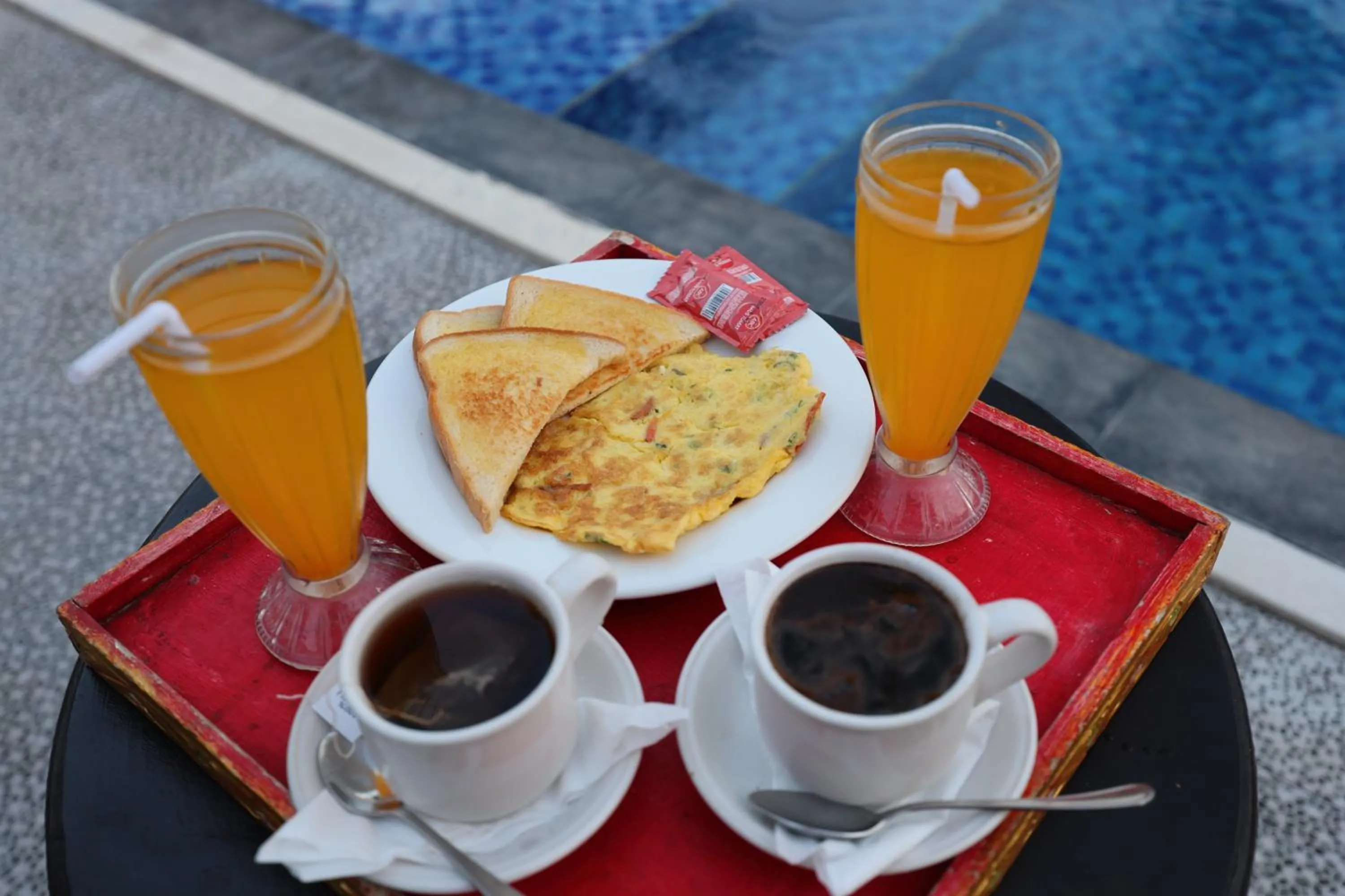 Breakfast in RR Cottage