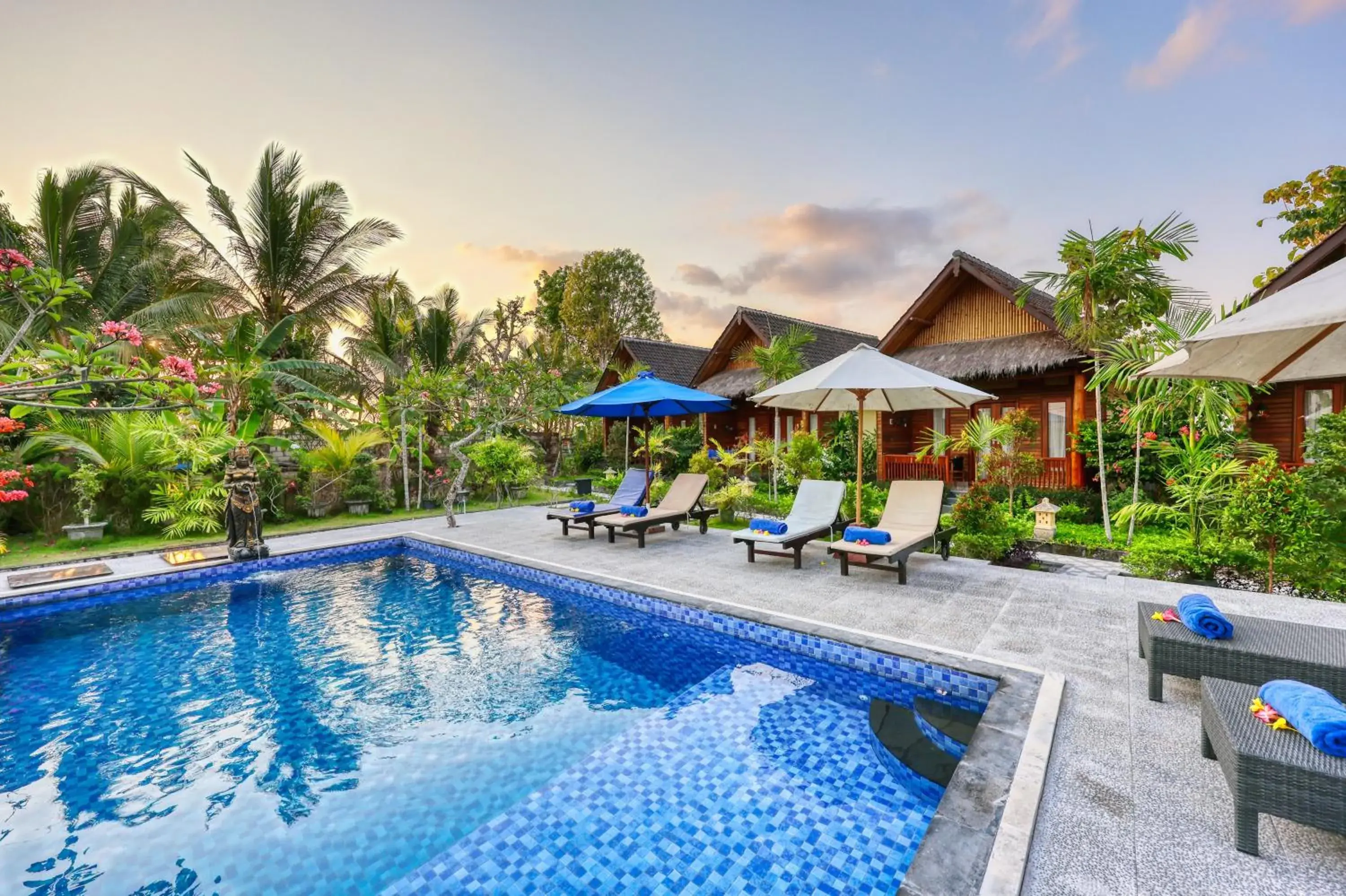 RR Cottage RR Cottage