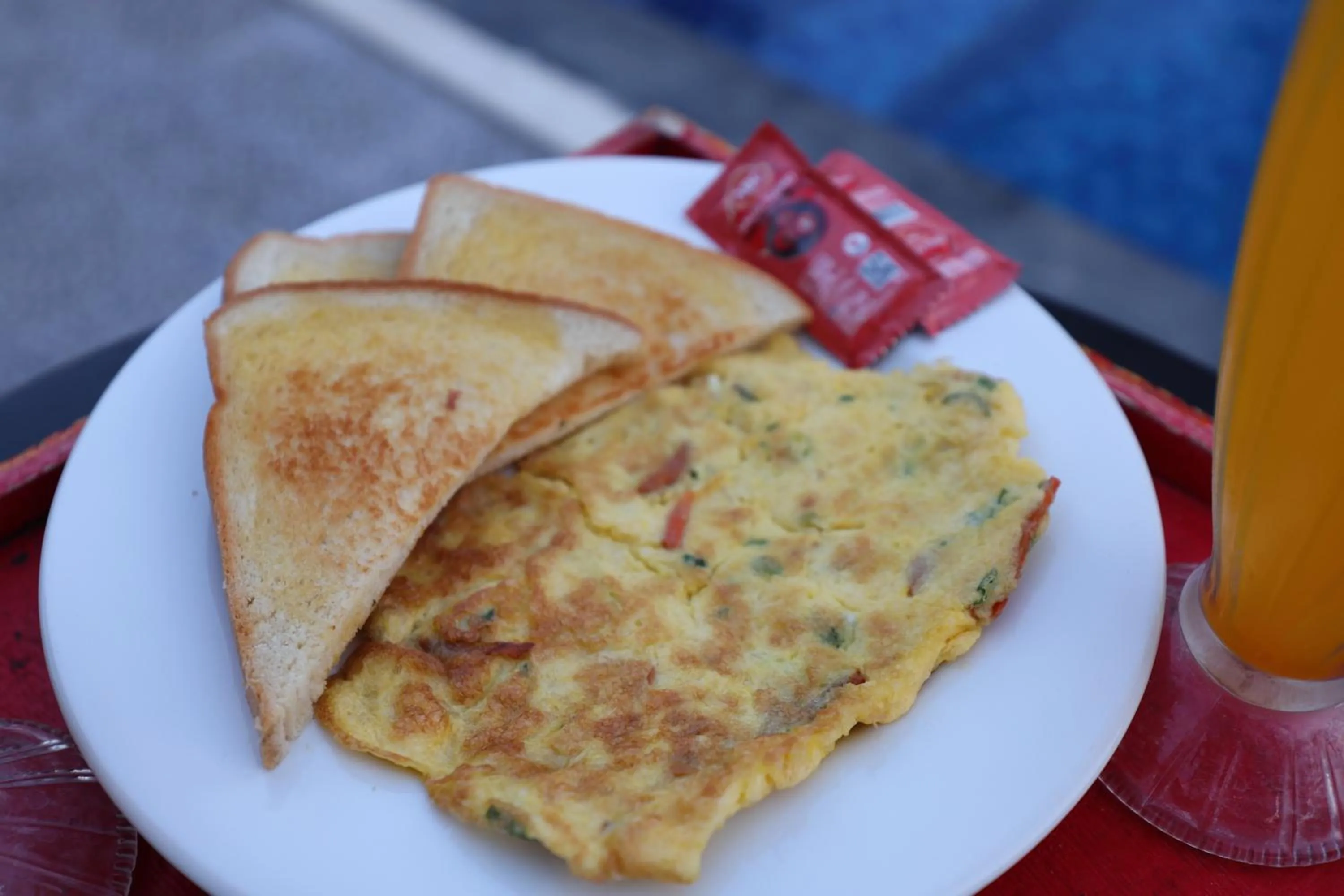 Breakfast in RR Cottage