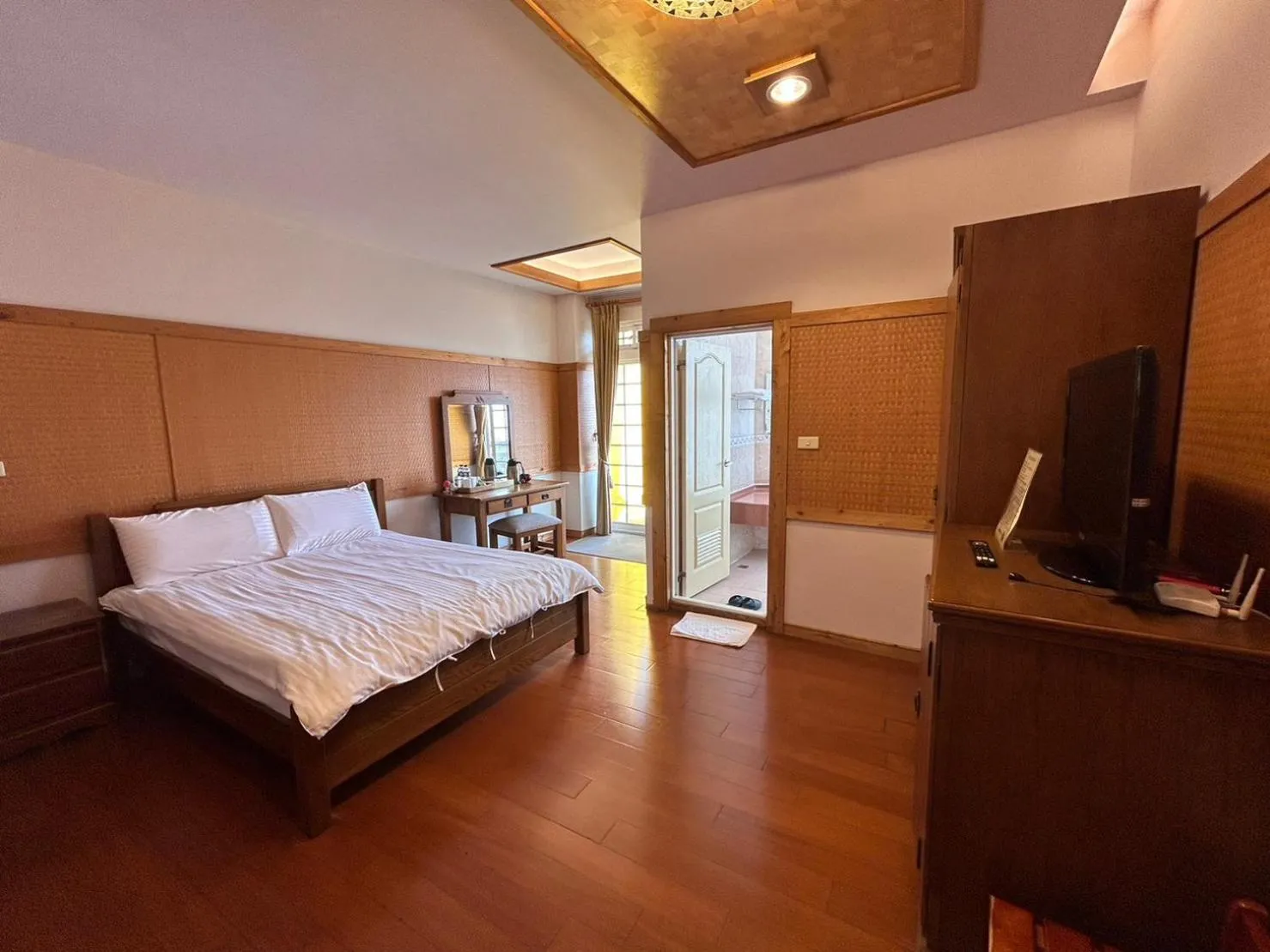 Bed in Euro Country Villa