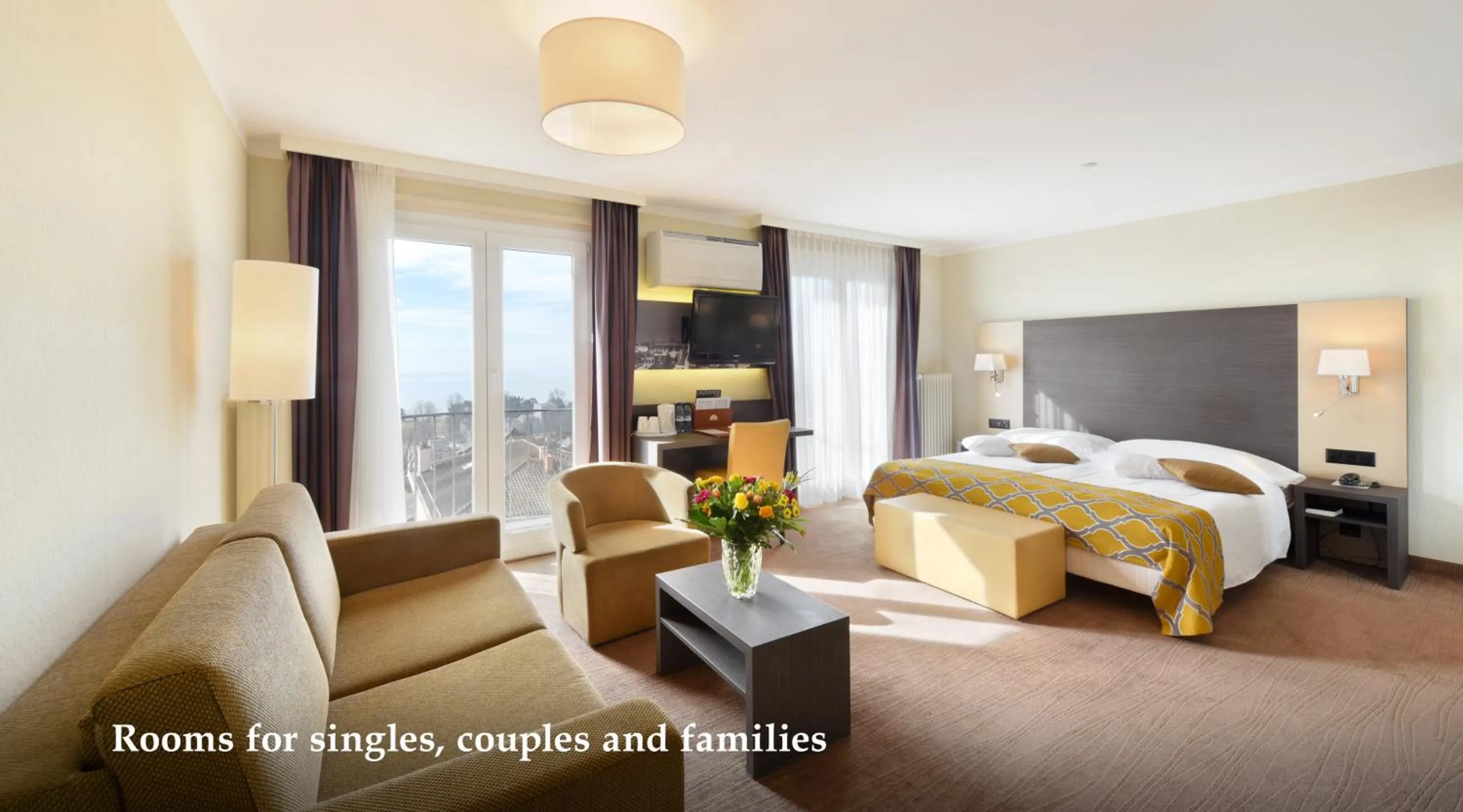 Photo of the whole room, Bed in Hôtel Bellerive