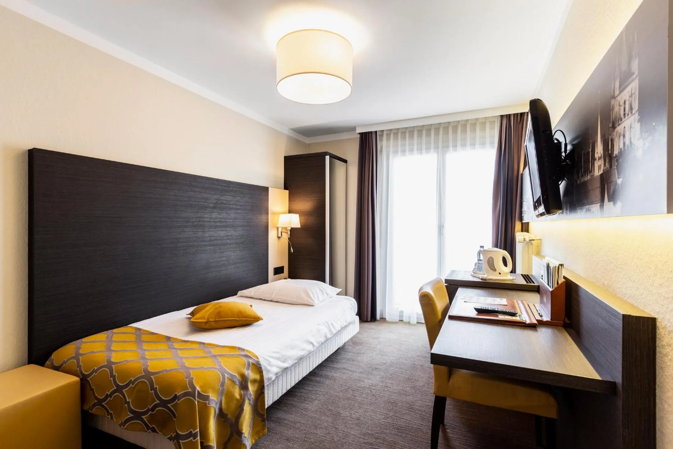 Bed in Hôtel Bellerive