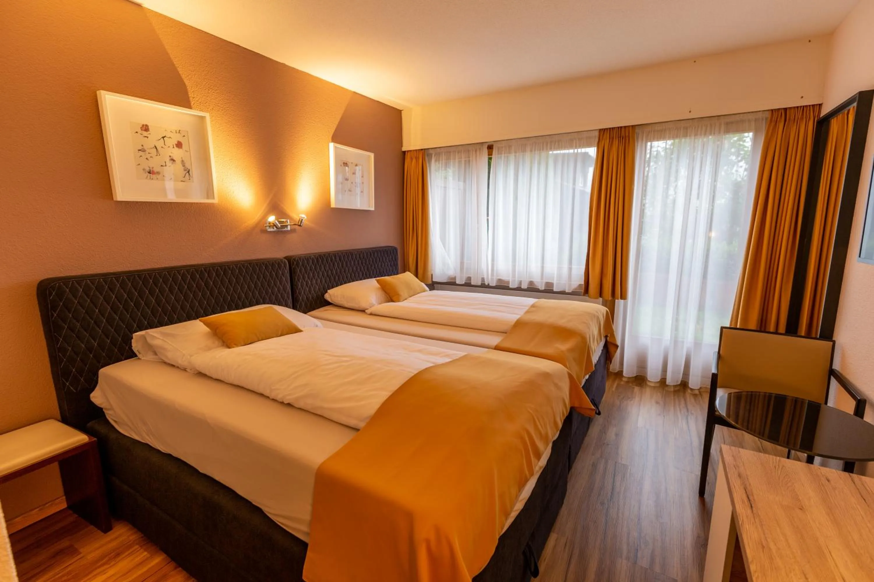 Bed in Chalet-Hotel Beau-Site