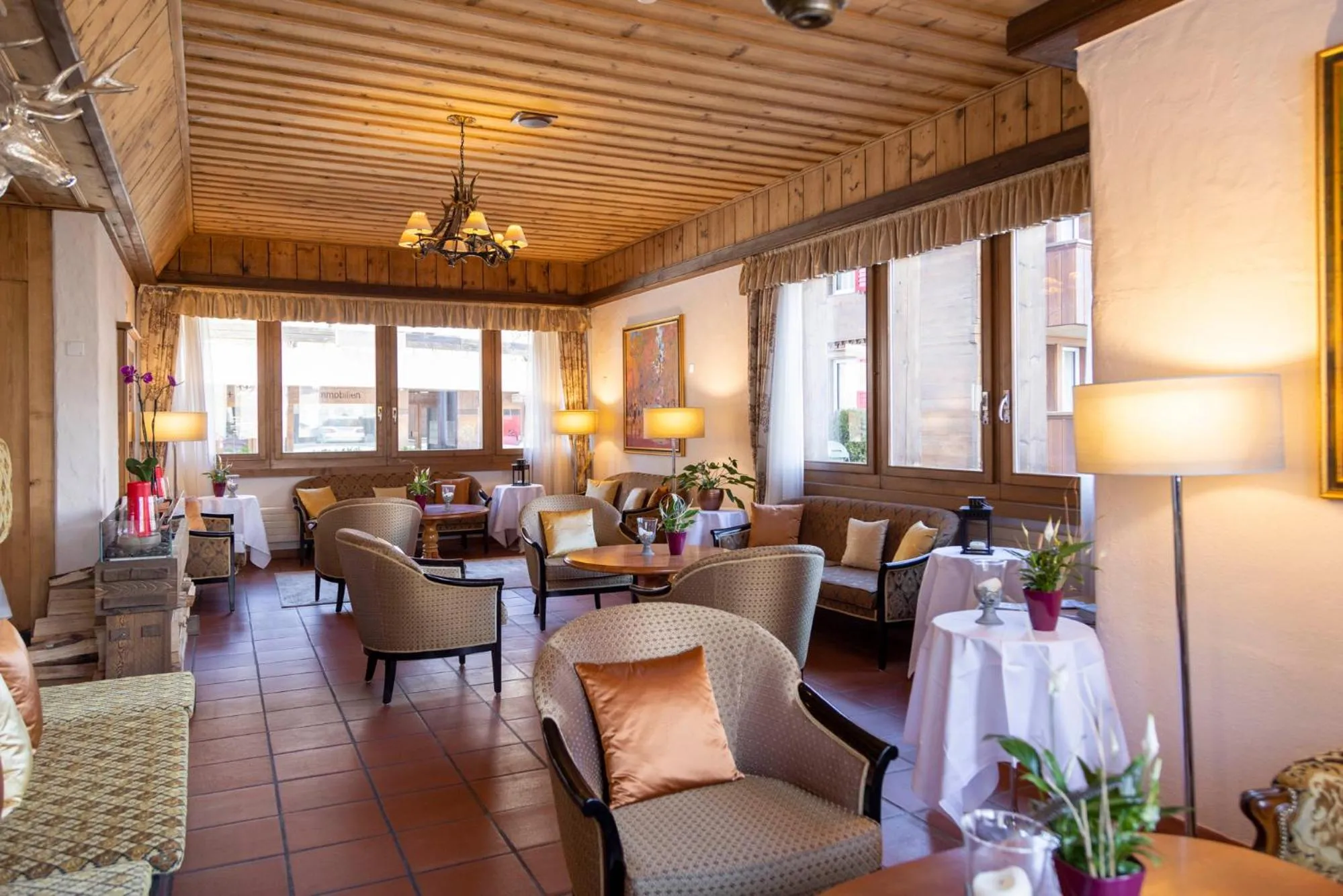 Lobby or reception in Chalet-Hotel Beau-Site