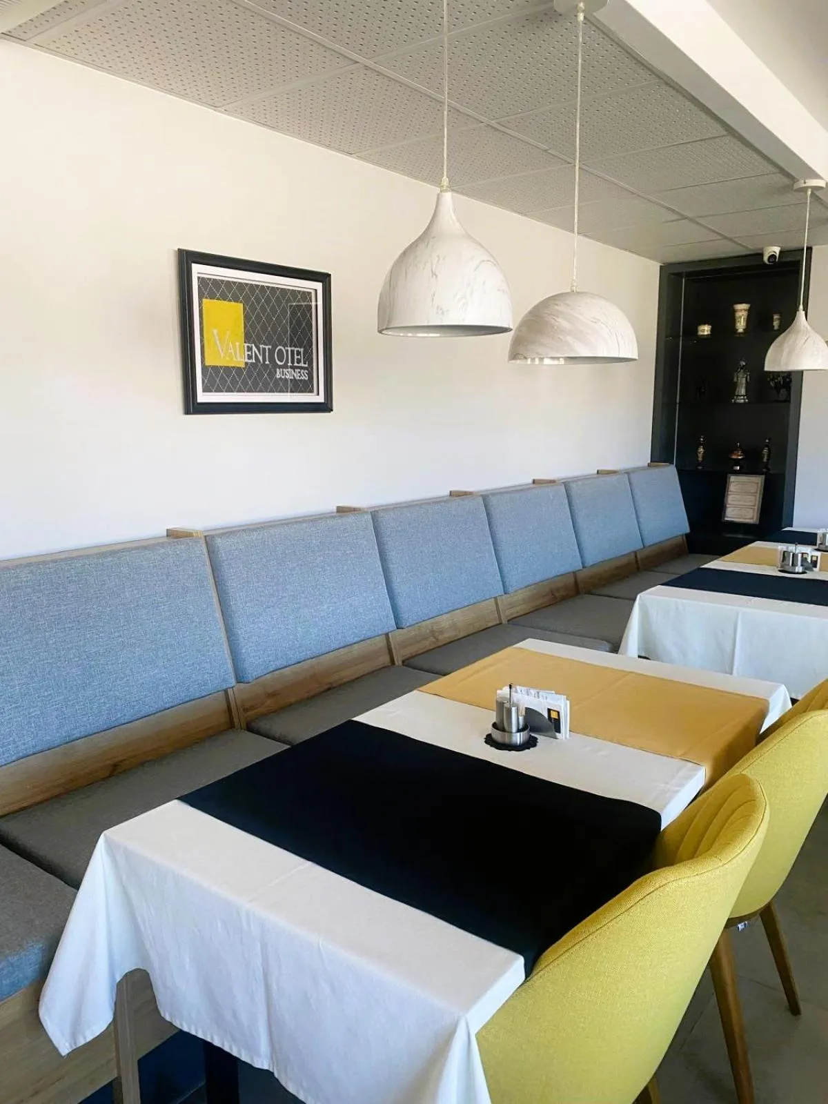 VALENT OTEL BUSINESS