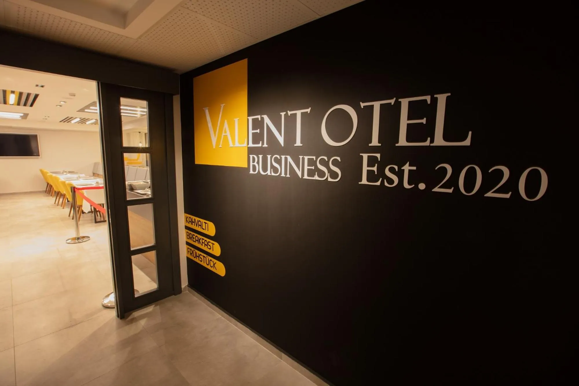 Restaurant/places to eat in VALENT OTEL BUSINESS