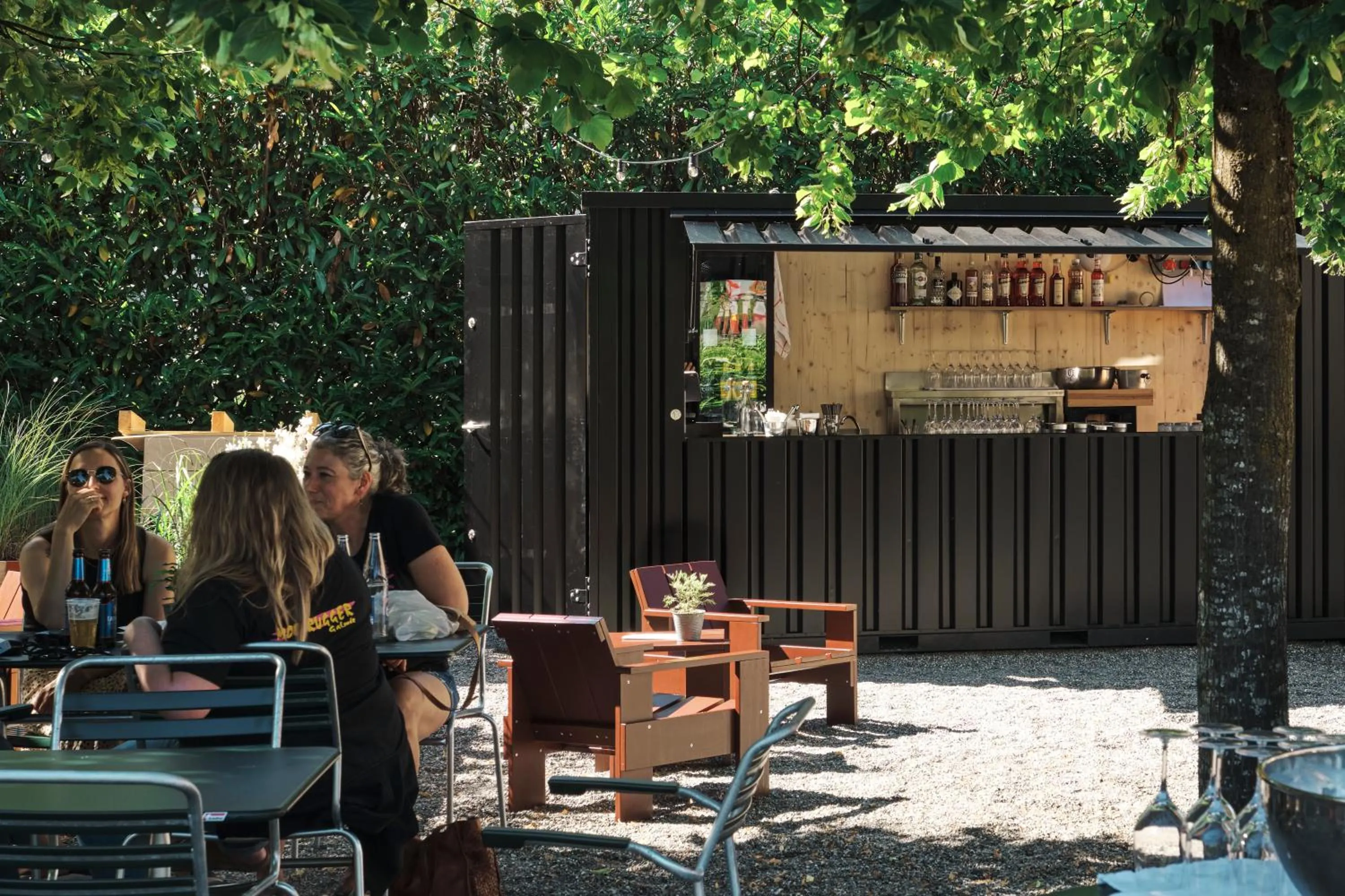 Restaurant/places to eat in Hotel Murten