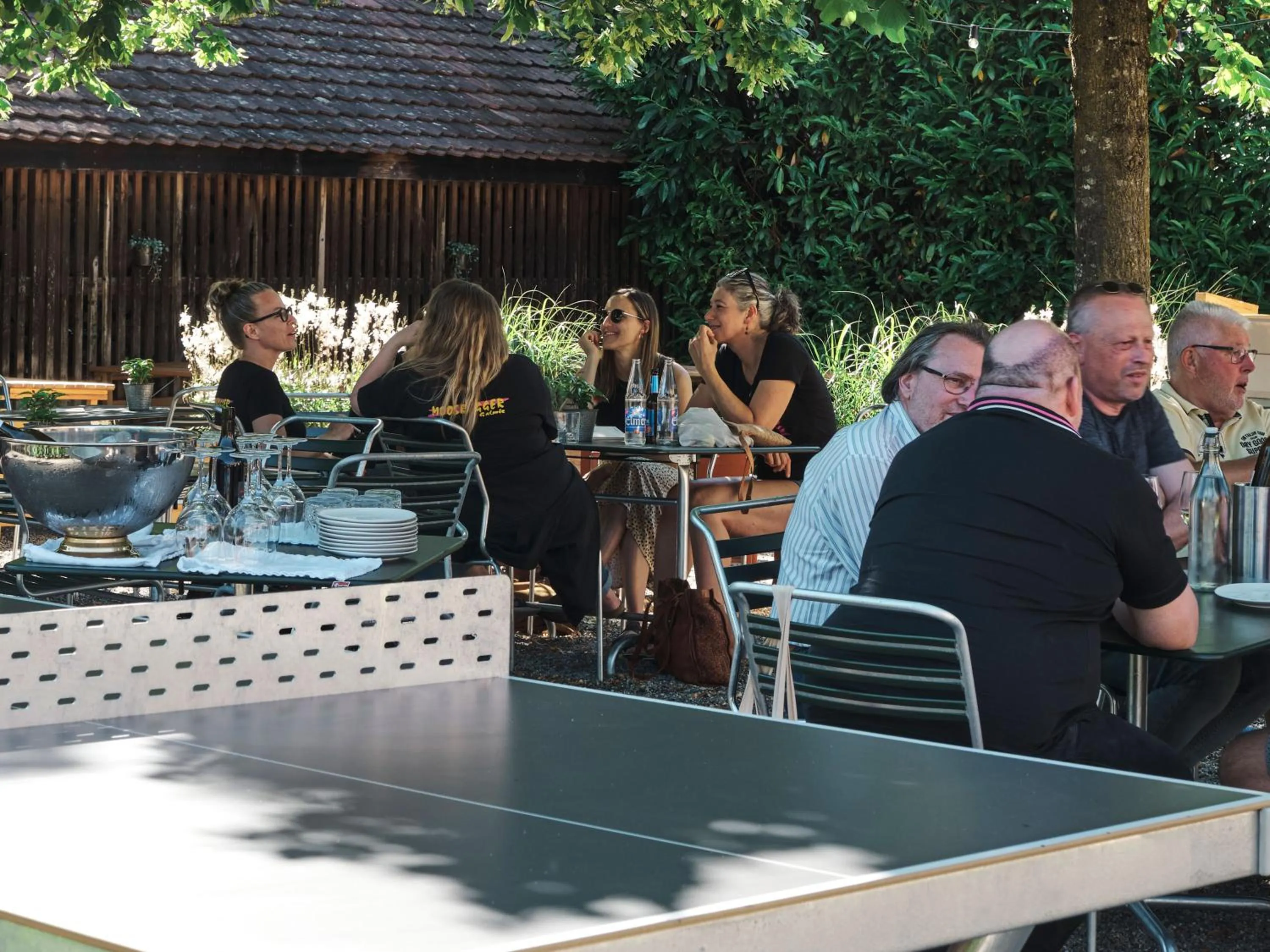 Restaurant/places to eat in Hotel Murten