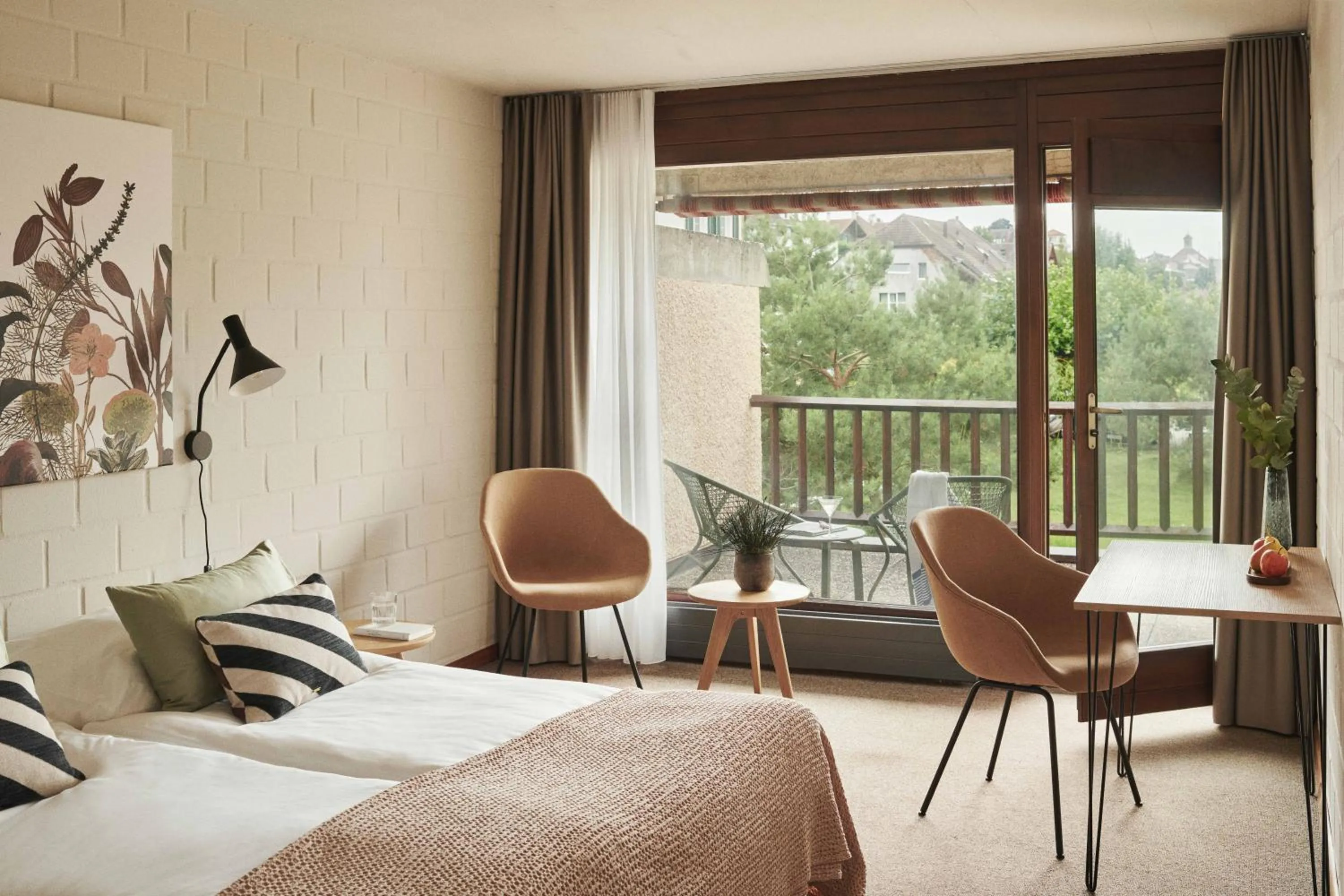 Bedroom, Bed in Hotel Bad Murtensee